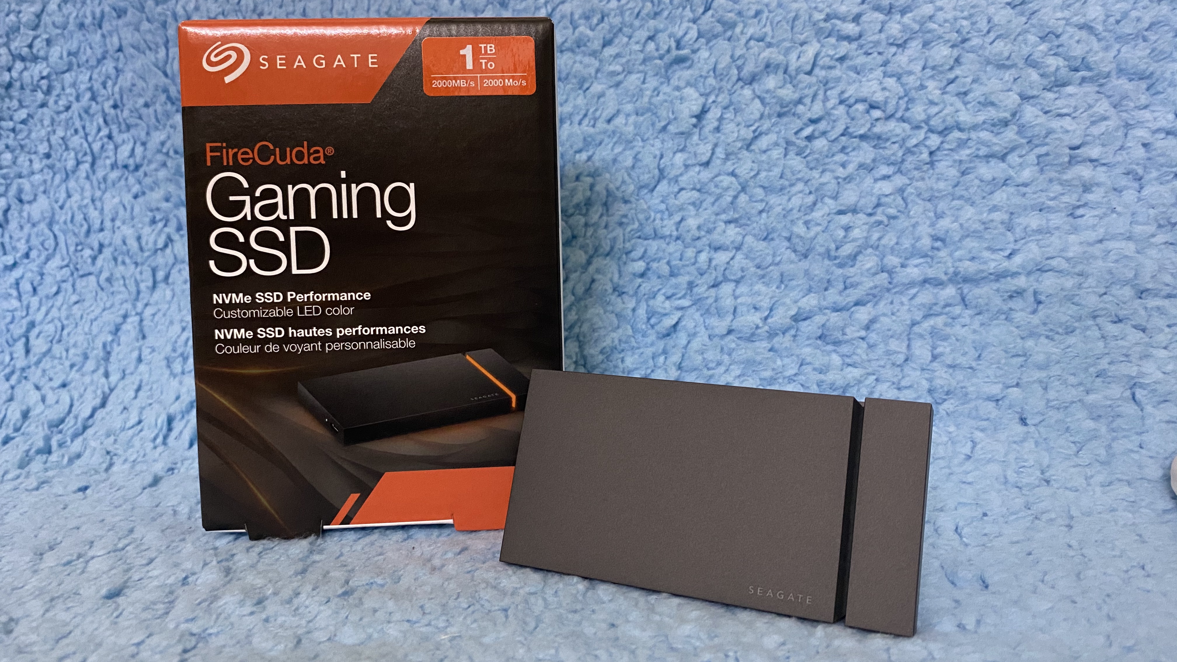 Trên tay ổ cứng di động Firecuda Gaming SSD: thiết kế cool ngầu cho game thủ