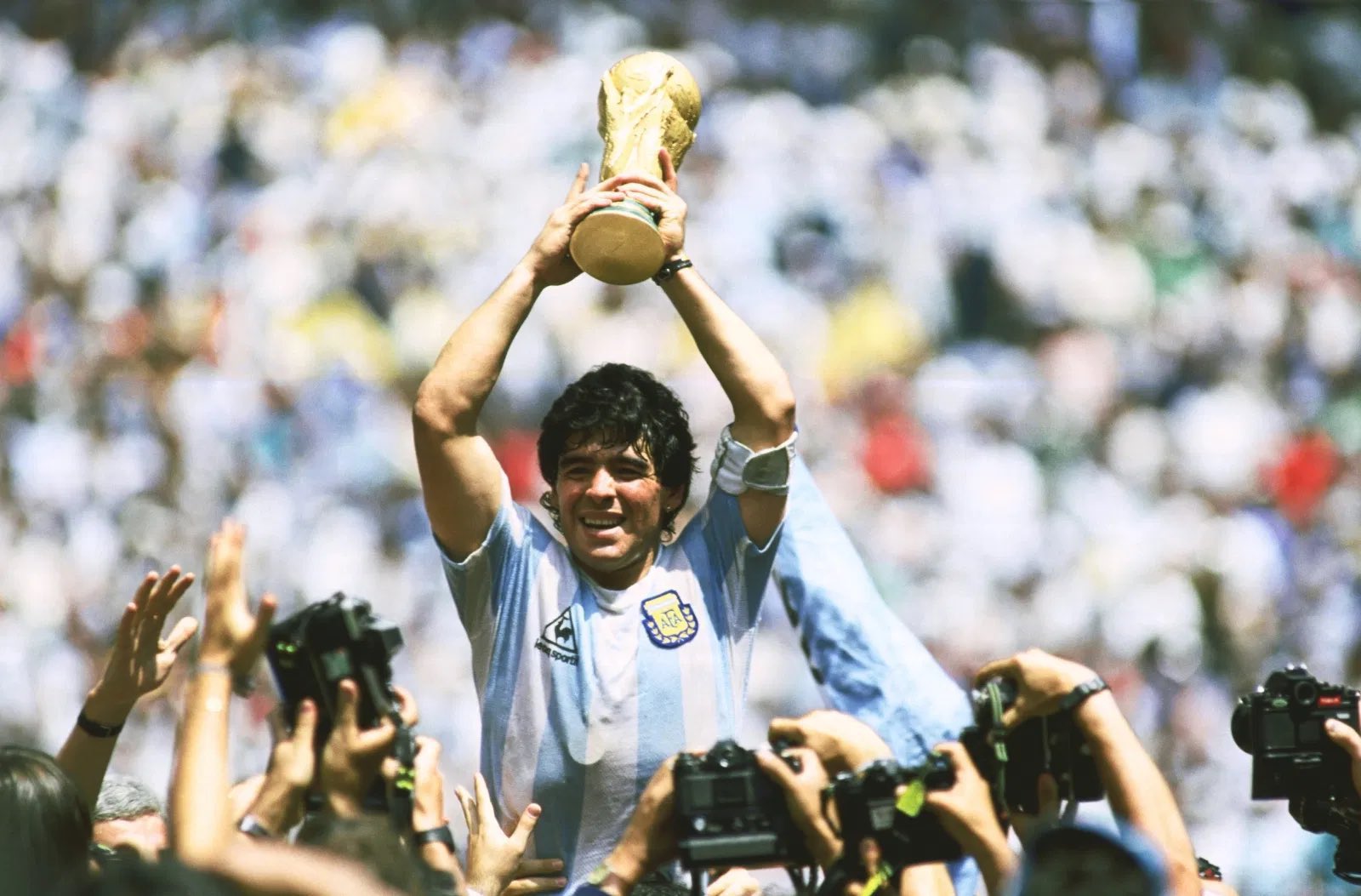 Vĩnh biệt Maradona #ripdiego :(