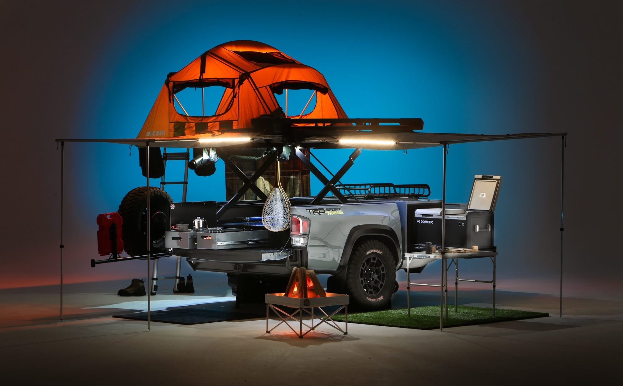 Toyota giới thiệu TRD-Sport Trailer, "đồ chơi" full-option cho dân camping