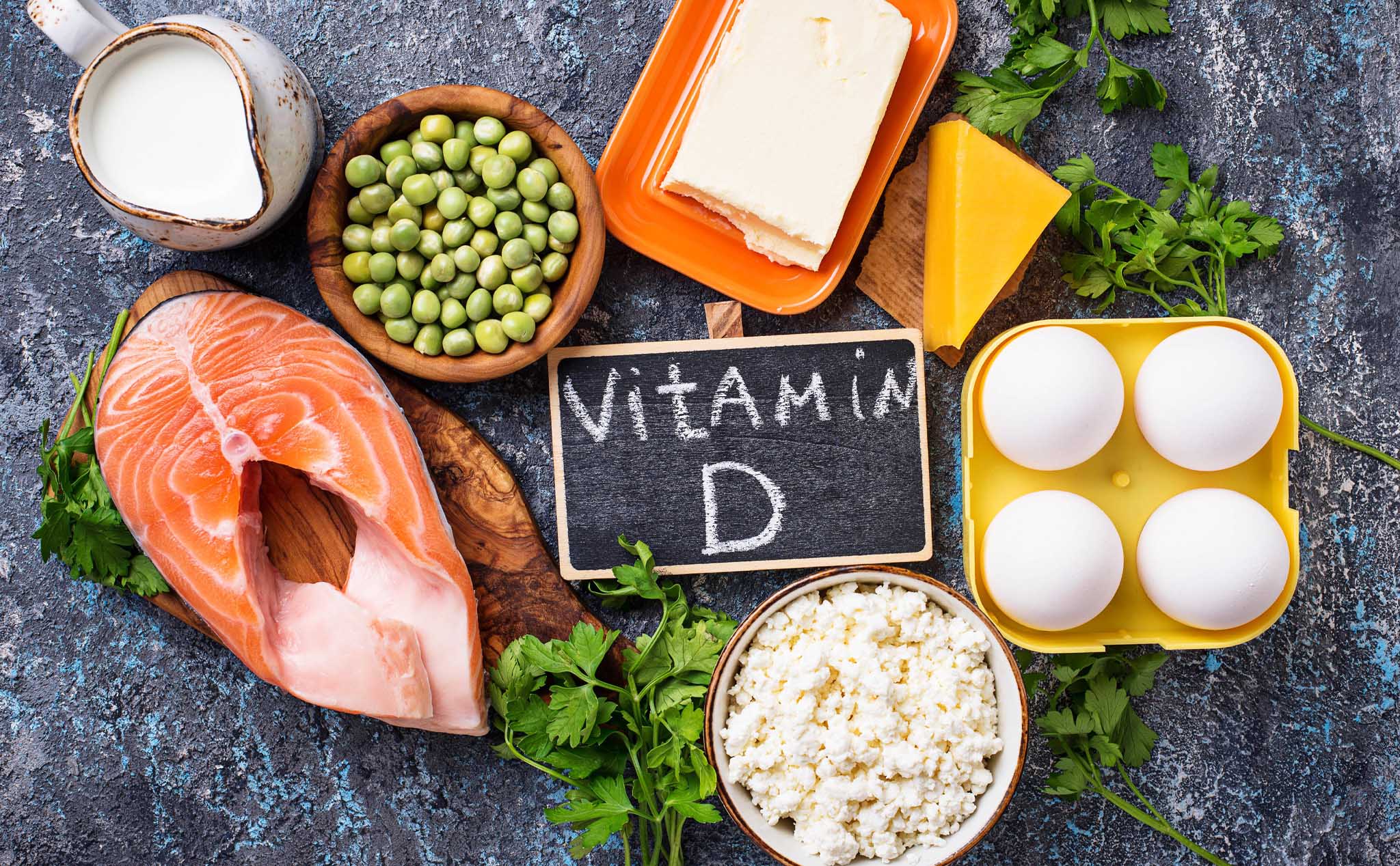 Vitamin D có giúp con người chống lại COVID-19 hiệu quả hơn không?