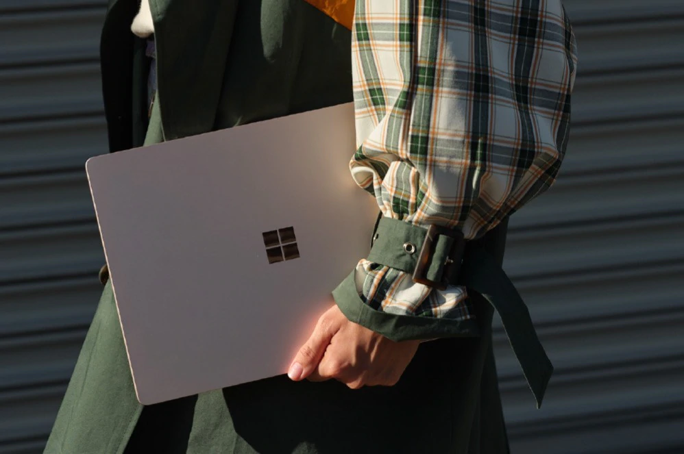 #TinhteLookBack: Đánh giá chi tiết Surface Laptop 3 13.5 inch bản Matte Black sau một năm sử dụng