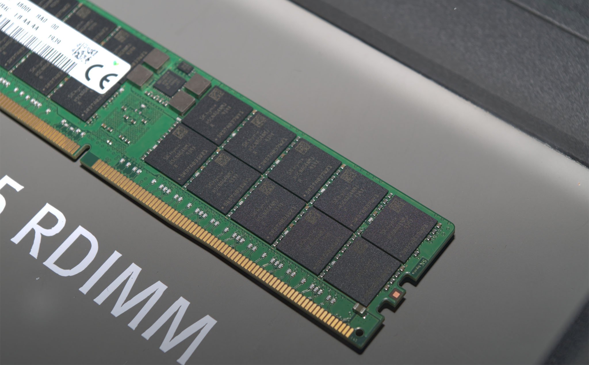 Team Group công bố RAM DDR5 SO-DIMM, một thanh 16GB bus 4800 MHz