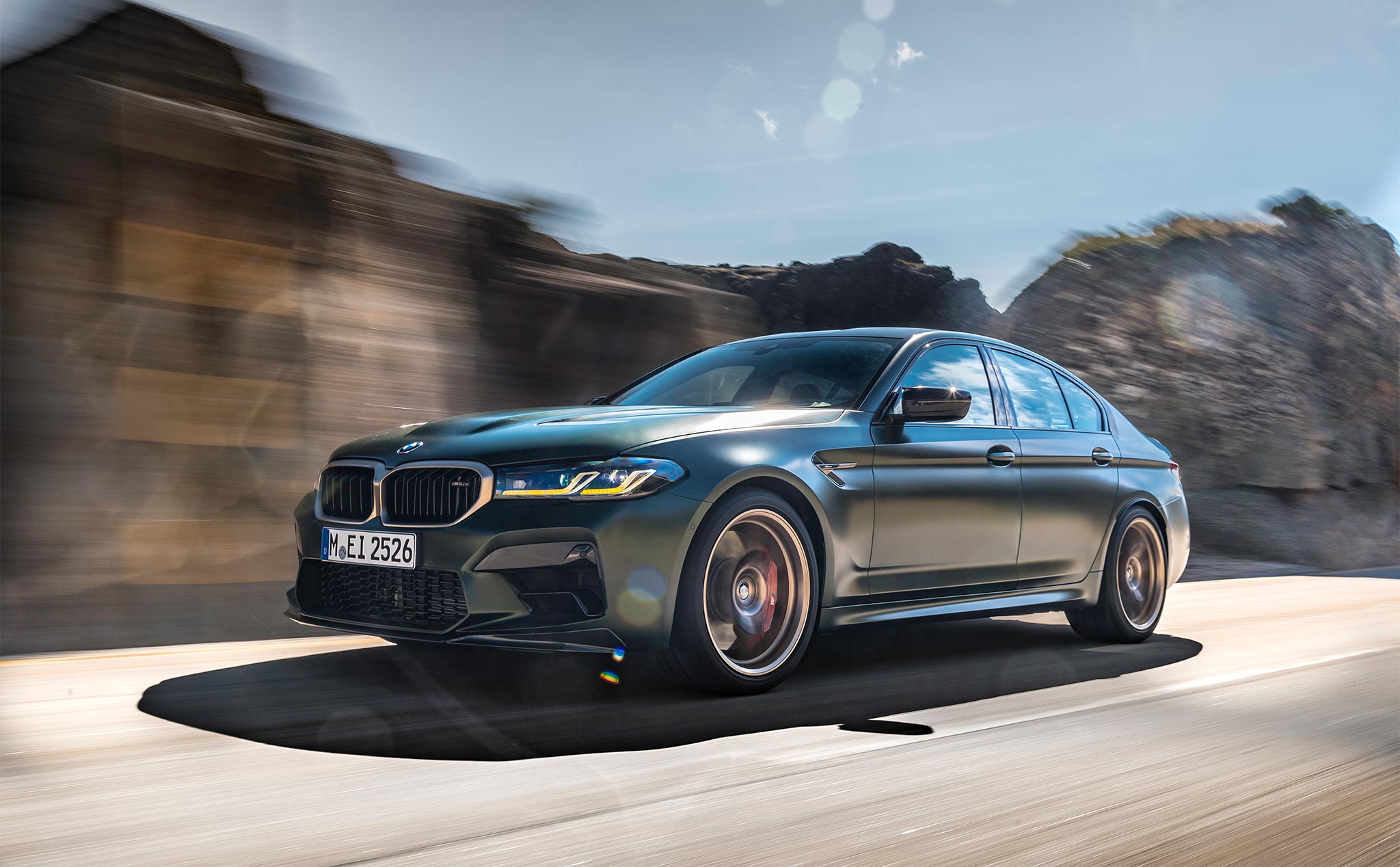BMW M5 CS ra mắt, 635 mã lực, tăng tốc 0-100km/h trong 3 giây