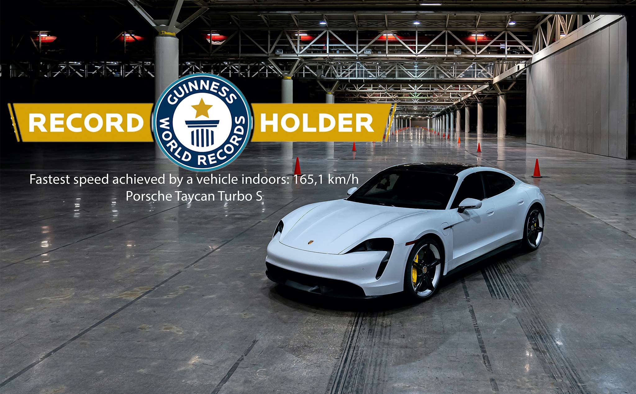 Porsche Taycan nhận kỷ lục Guinness thế giới về xe có tốc độ nhanh nhất trong nhà kín