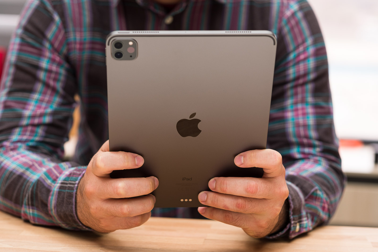 Apple-iPad-Pro-2020-Review-017.jpg