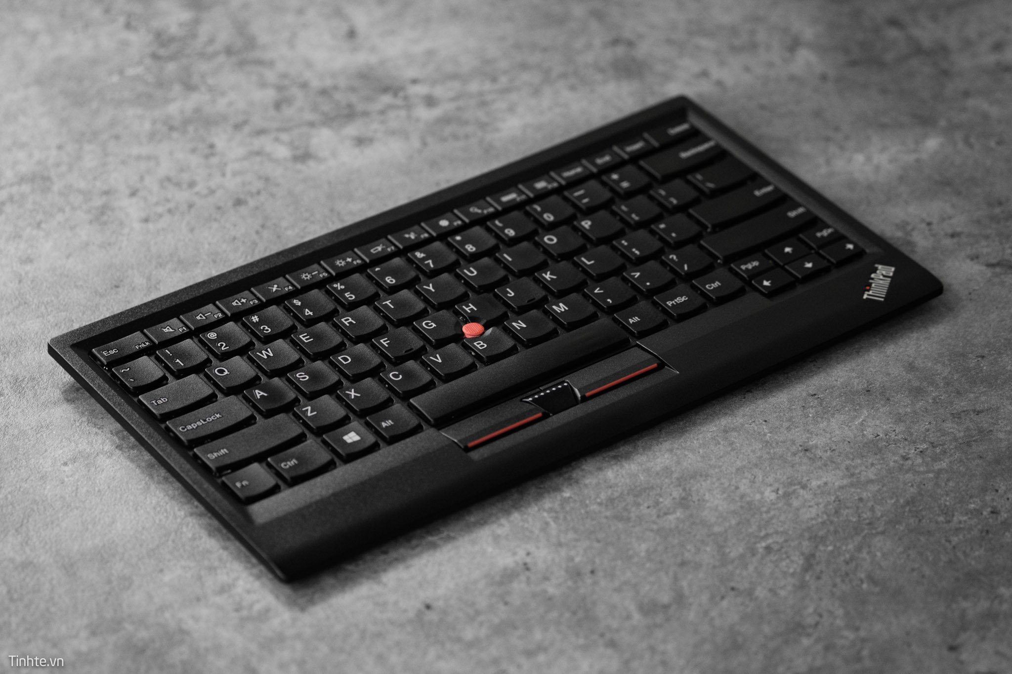 ThinkPad Wired USB Keyboard with TrackPoint (1).jpg