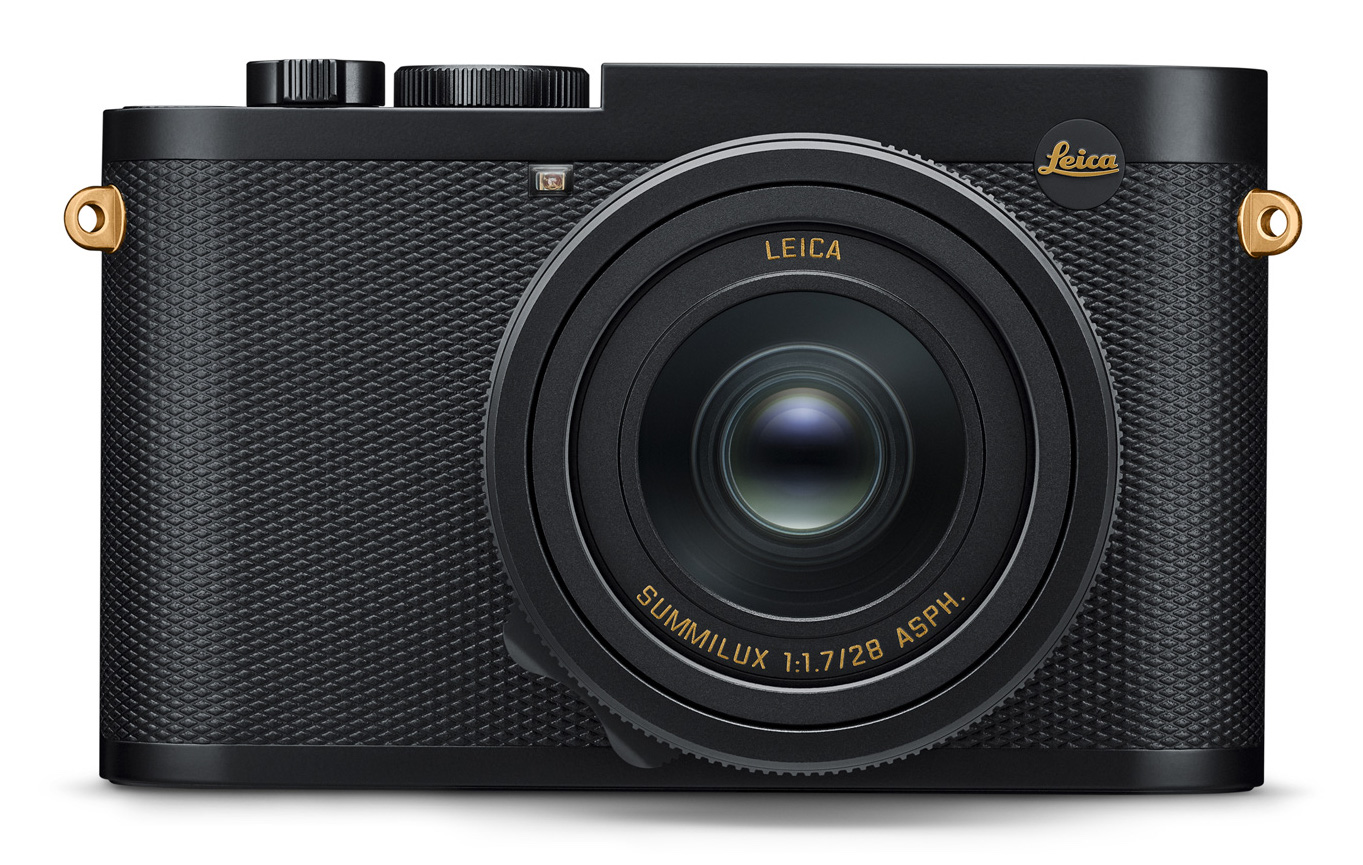 Leica-Q2-Daniel-Craig-x-Greg-Williams-limited-edition-camera-4.jpg