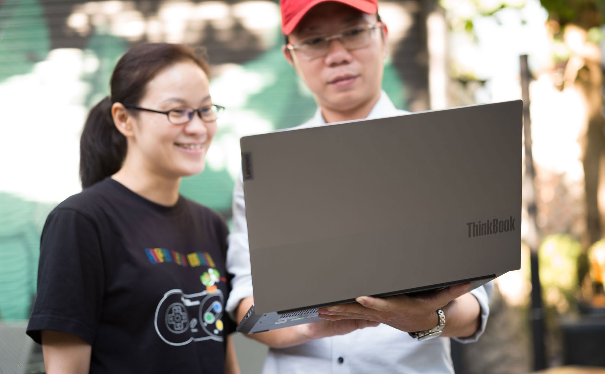 Trên tay Lenovo ThinkBook 15 Gen 2: một chiếc máy làm việc nhiều tiềm năng