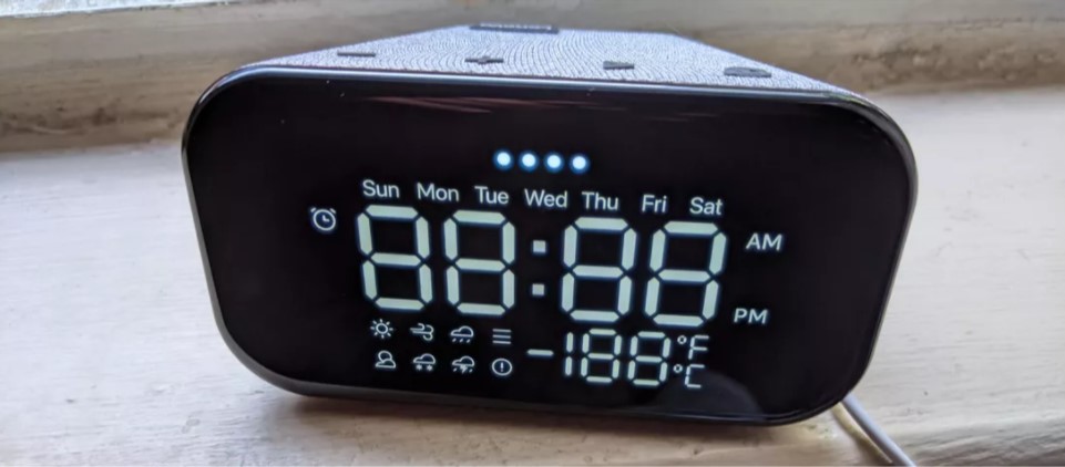 Review Đồng hồ báo thức Lenovo Smart Clock Essential