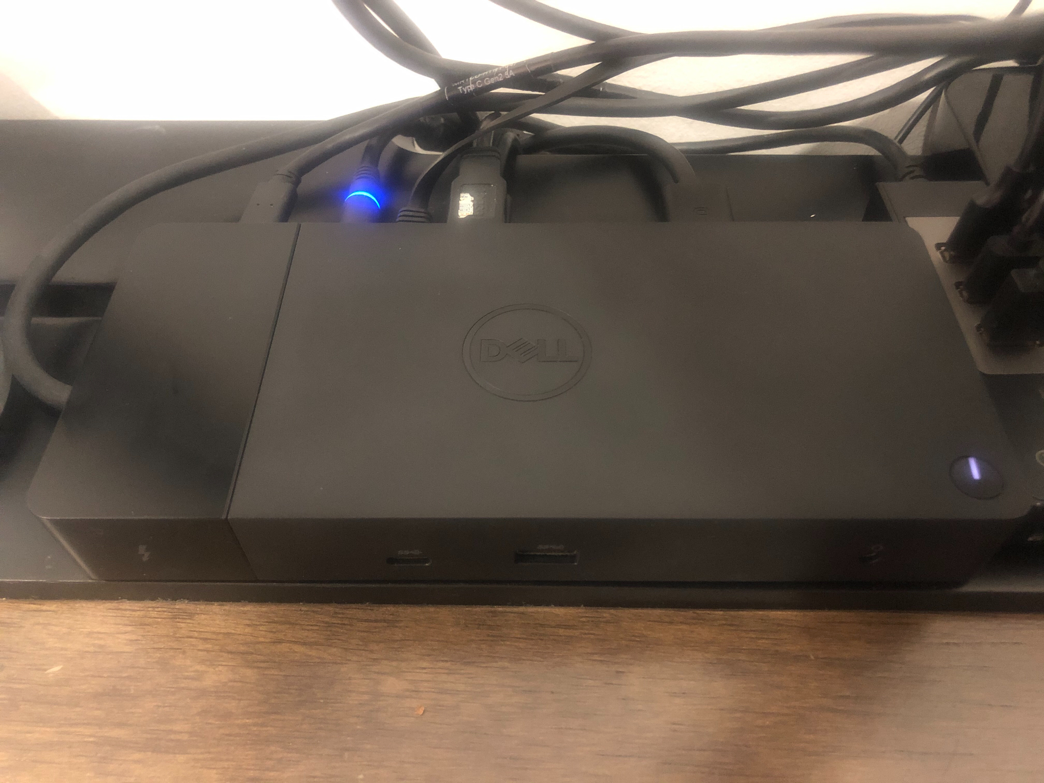 Review Thunderbolt 3 Dock - Dell WD19TB - Hoàn hảo cho Laptop Workstation