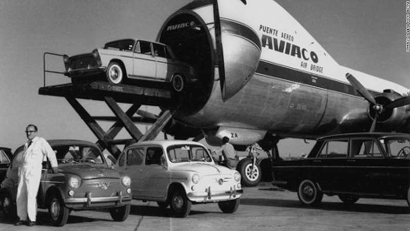 Phà ô tô trên bầu trời: Sự trỗi dậy và sụp đổ của Carvair thương mại hàng không.