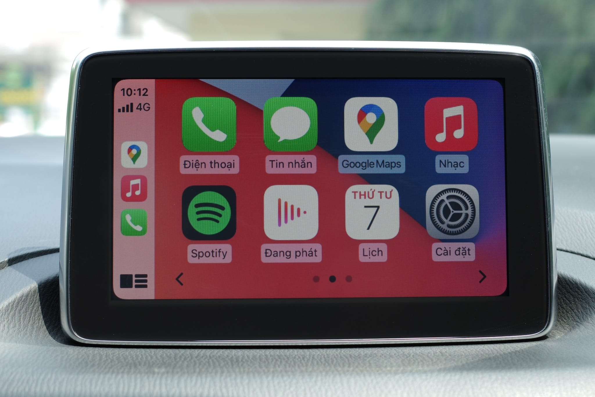 Trải nghiệm Apple Carplay trên Mazda 3: Khi iPhone và xe hơi hợp thể
