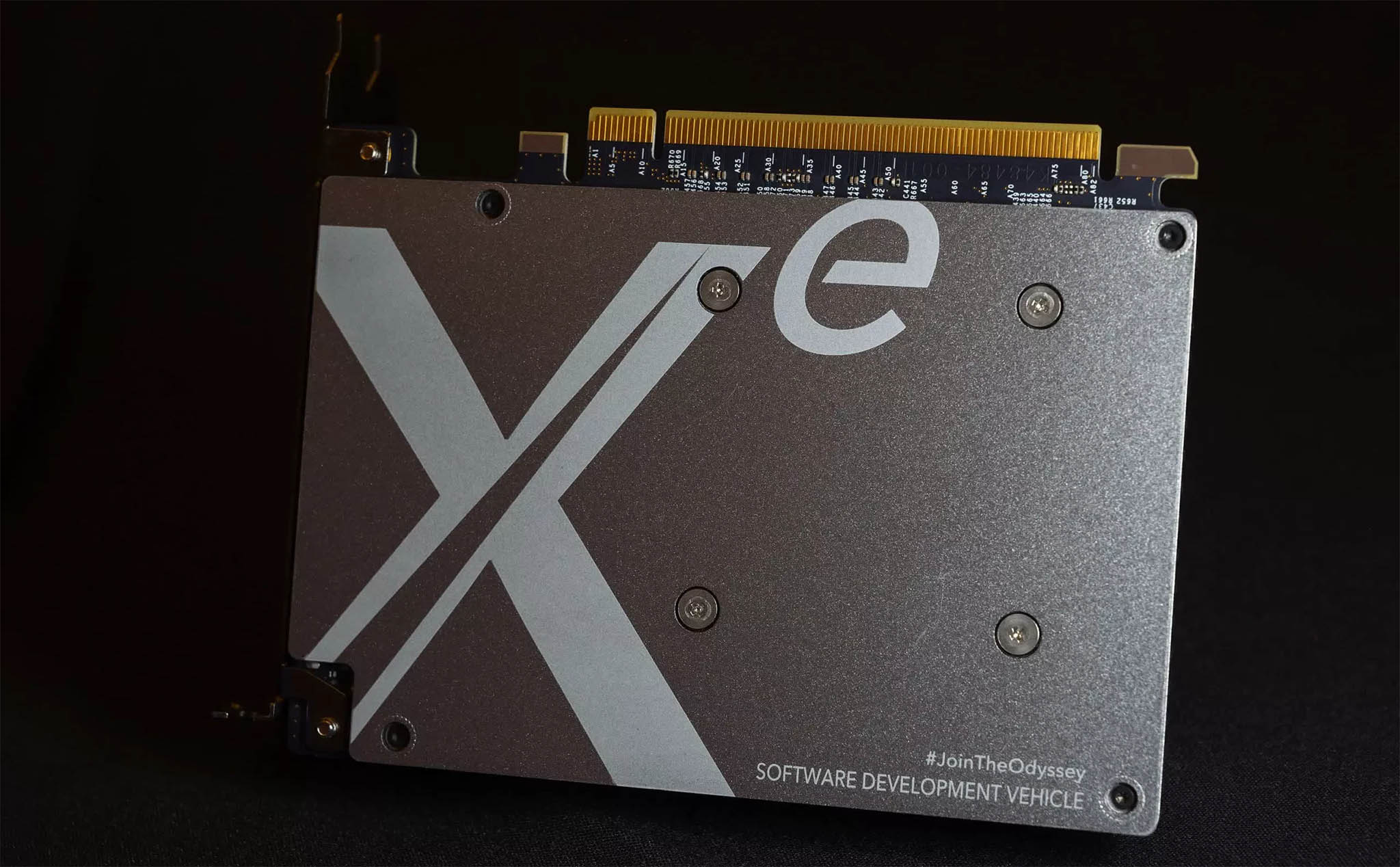 GPU Xe-HPG DG2 của Intel cho hiệu năng ngang ngửa RTX 3070 hay 6700 XT
