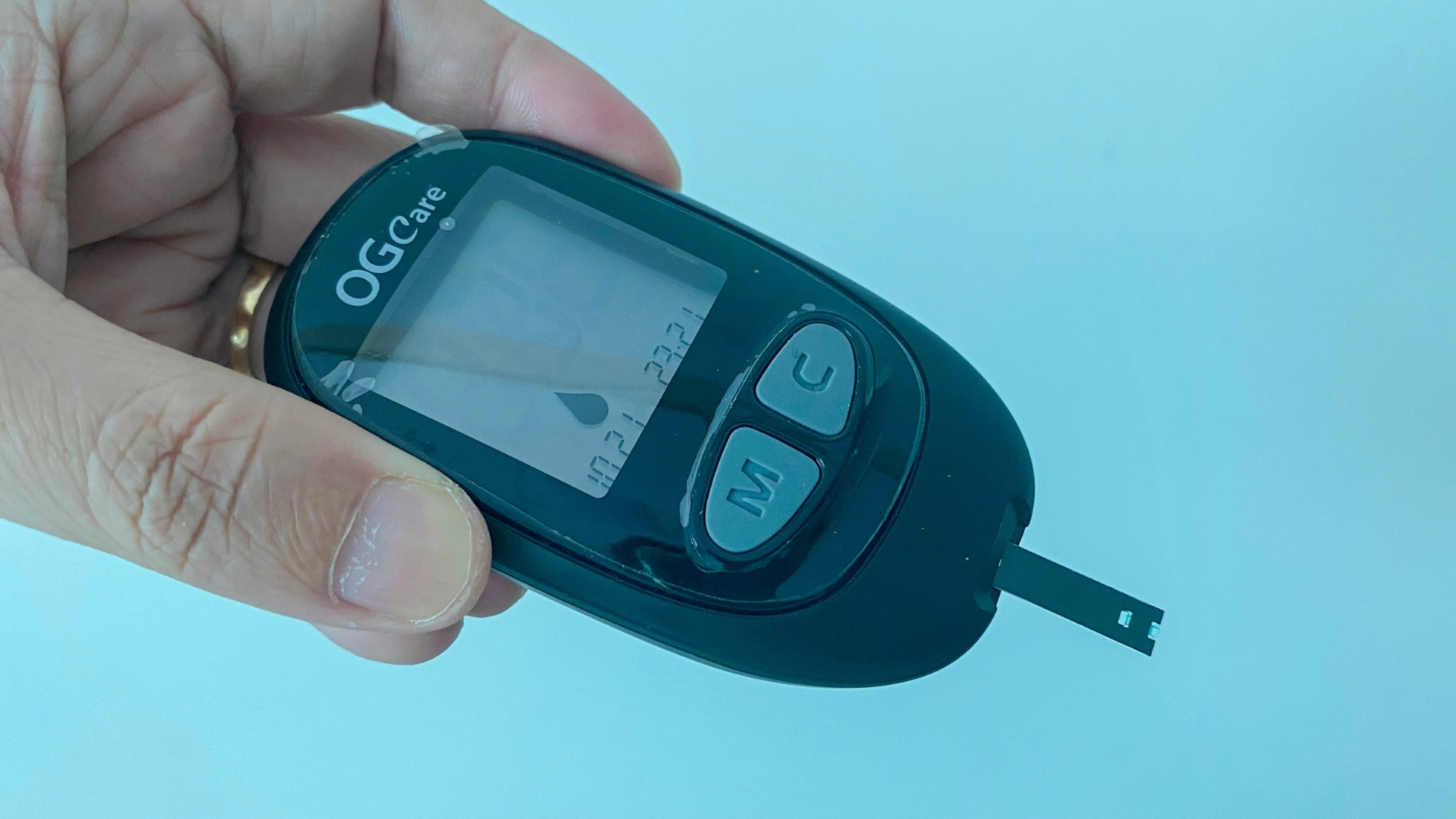 Trên tay máy đo đường huyết cá nhân Ogcare, những bước thực hiện đo đơn giản tại nhà