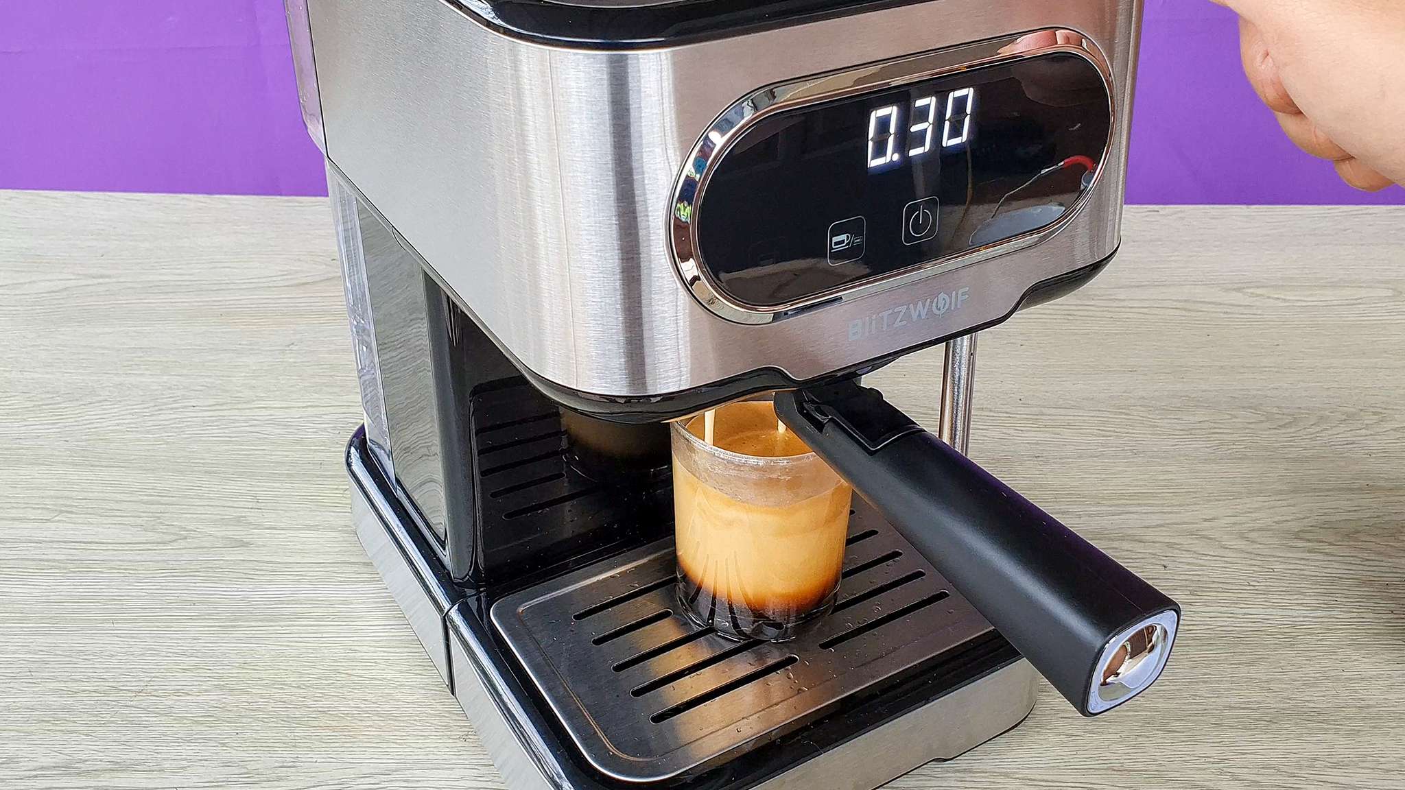 Review Máy pha cà phê Espresso BlitzWolf BW-CMM2. Không đối thủ giá 1tr8
