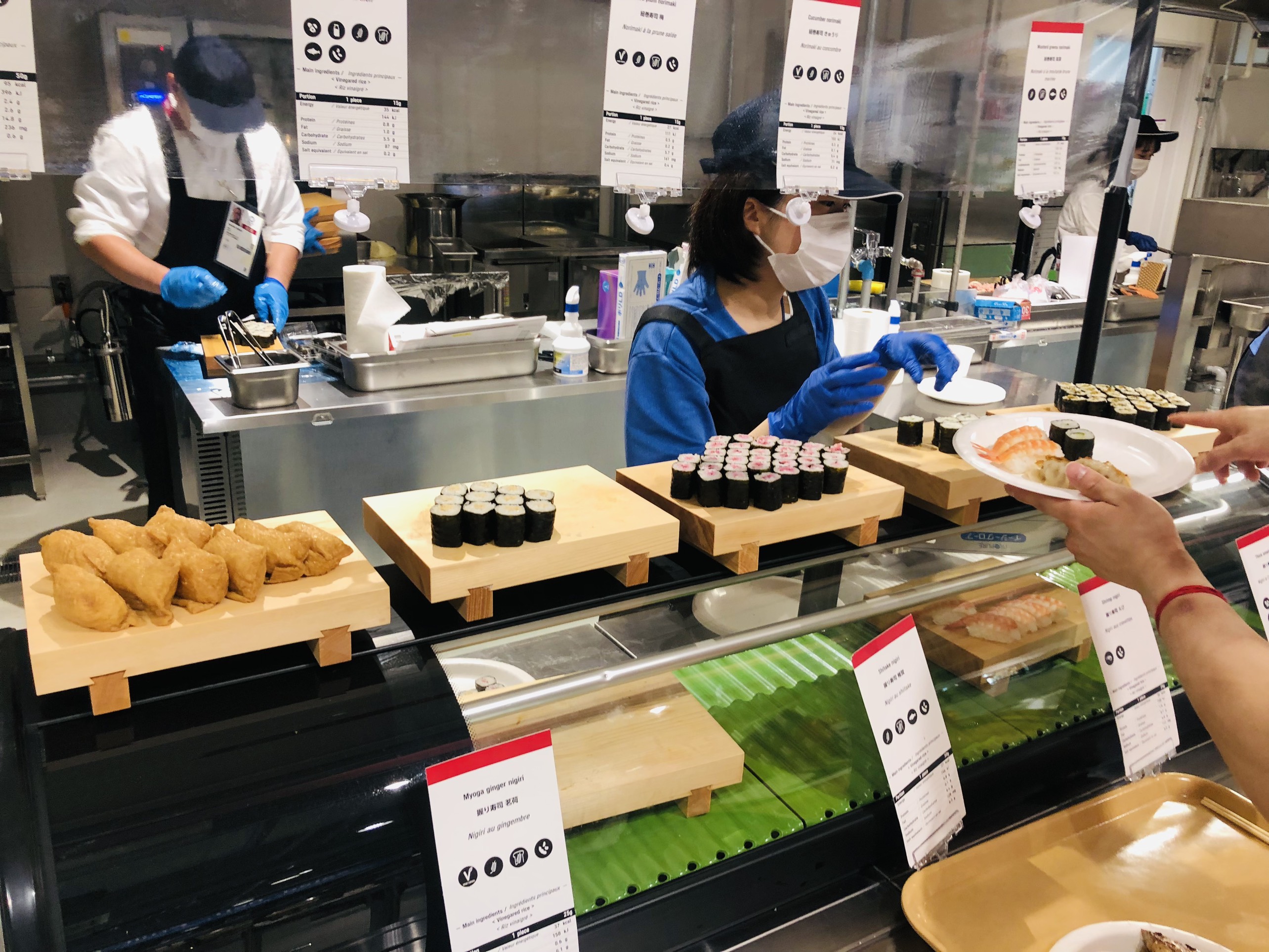 Trải nghiệm bếp ăn lớn nhất thế giới tại Olympic Tokyo 2021 mỗi ngày phục vụ 48 nghìn bữa ăn