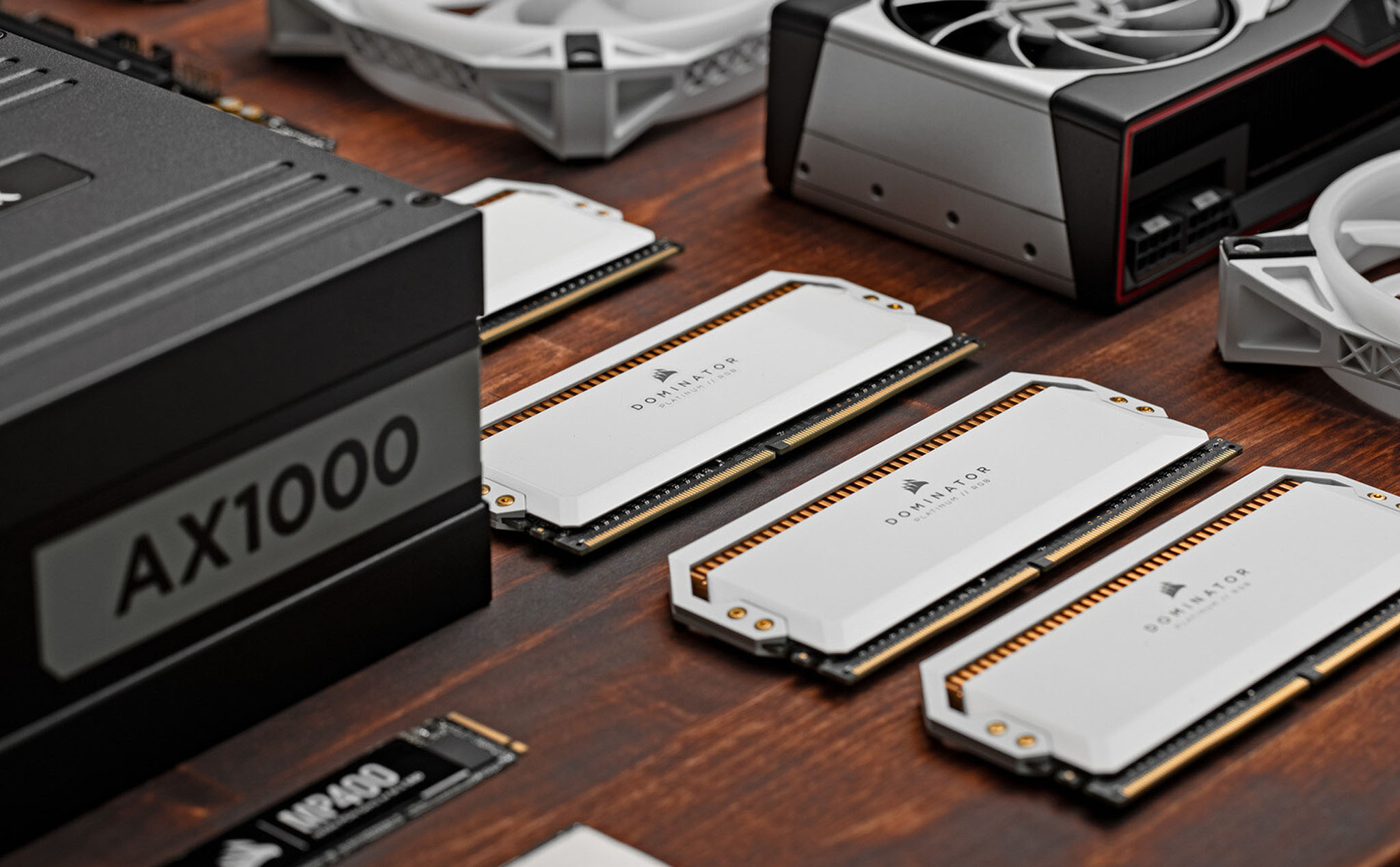 Corsair: RAM DDR5 sẽ ra mắt cuối năm nay, cần công nghệ tản nhiệt mới vì RAM chạy rất nóng