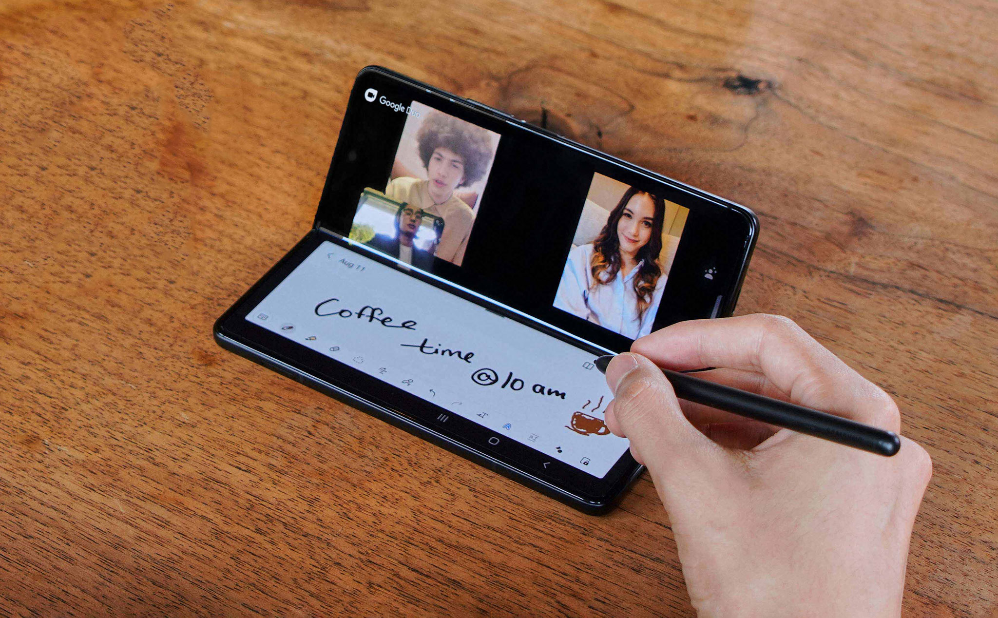 Chi tiết hơn về bút S-Pen trên Galaxy Z Fold3: hoạt động ra sao, dùng thế nào, khác nhau ra sao?