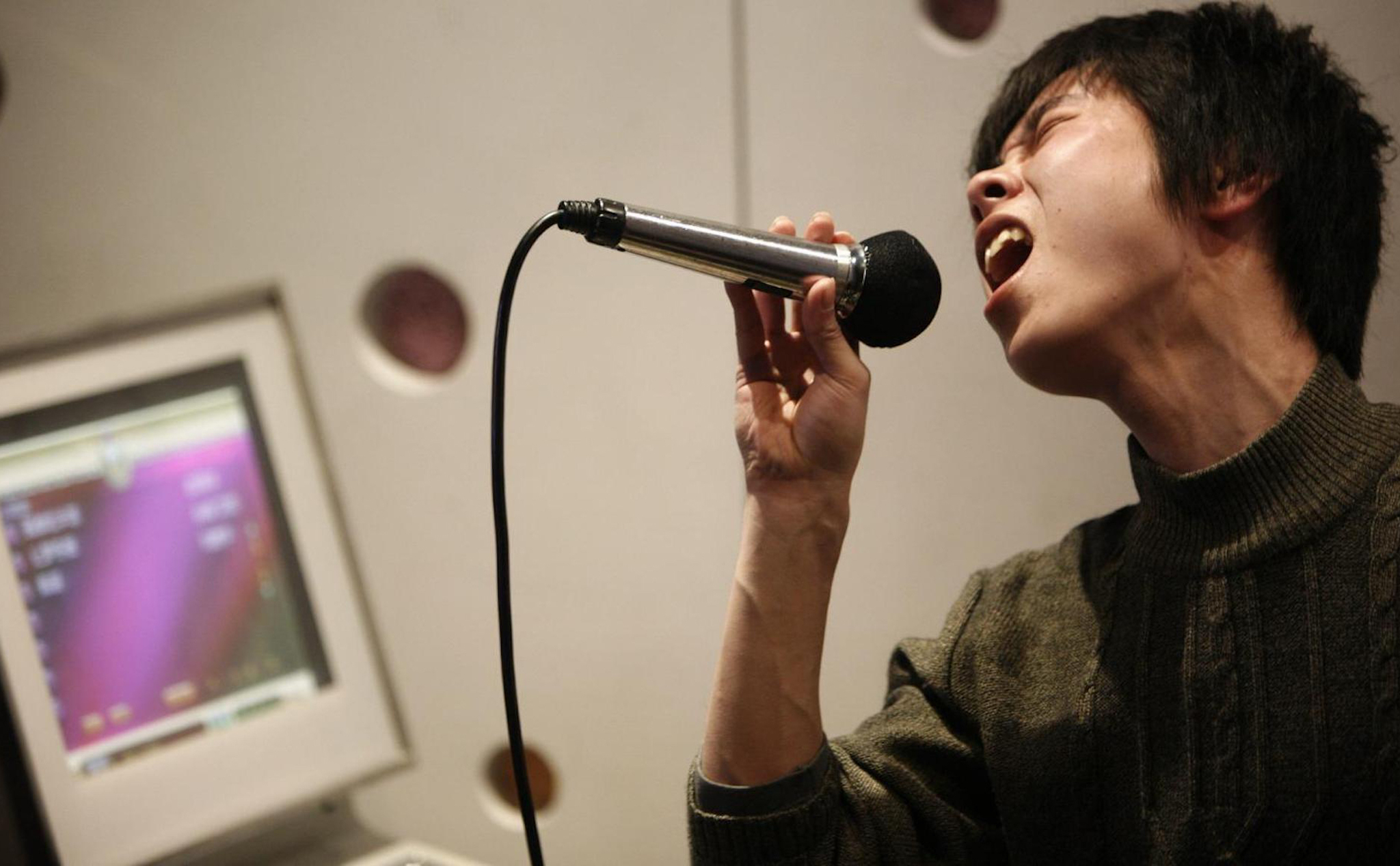 Trung Quốc sẽ cấm những bài hát “có nội dung không phù hợp” khỏi các tụ điểm karaoke