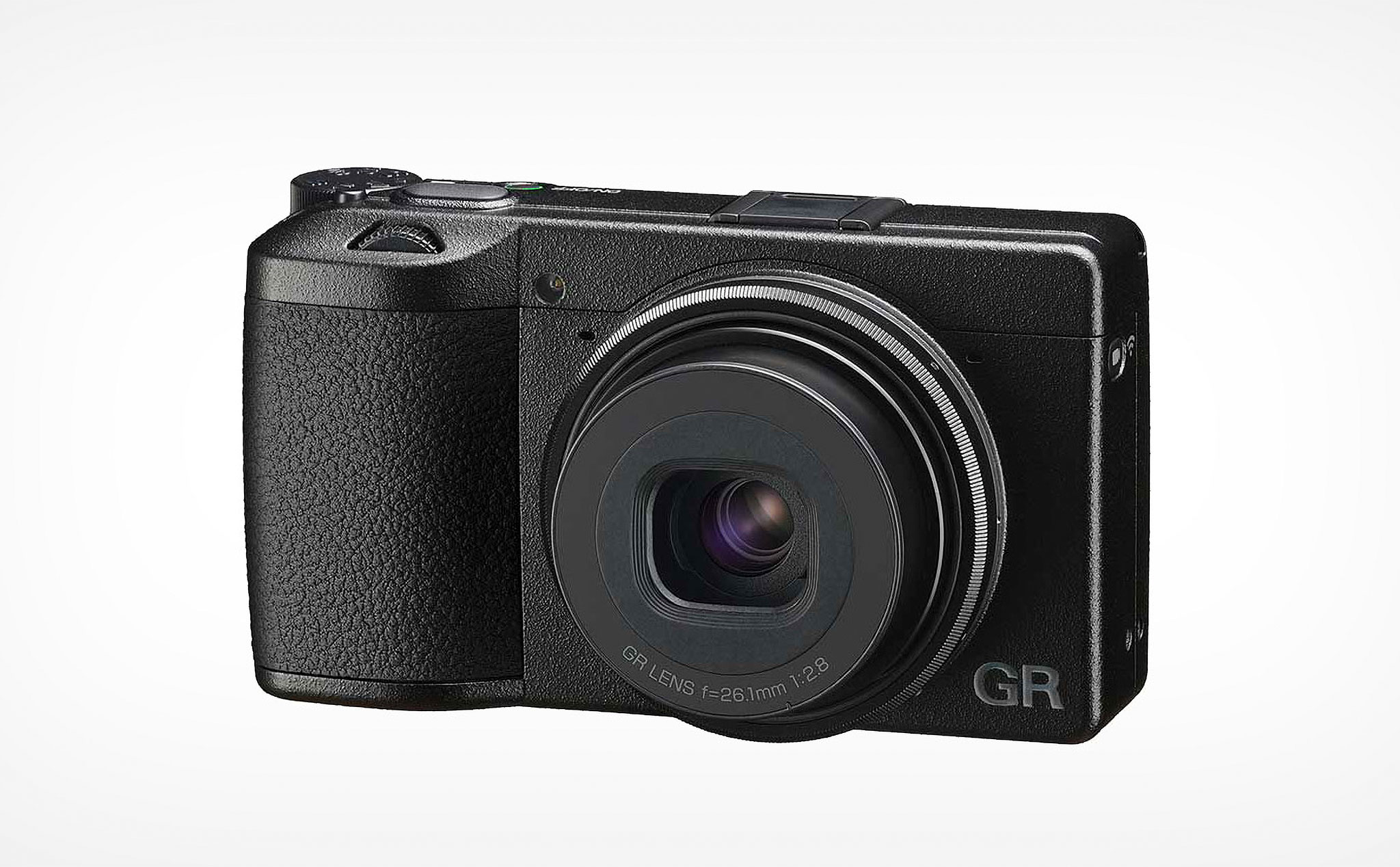 Ricoh ra mắt máy ảnh GR IIIx với ống kính 26.1mm mới