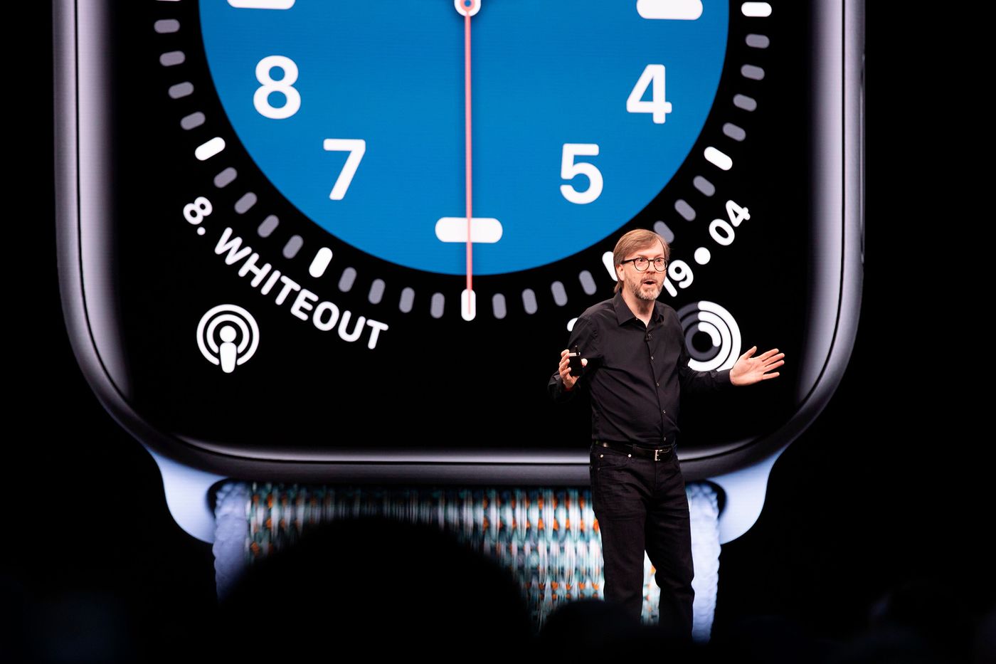 Giám đốc phần mềm Apple Watch sẽ lên dẫn dắt dự án xe