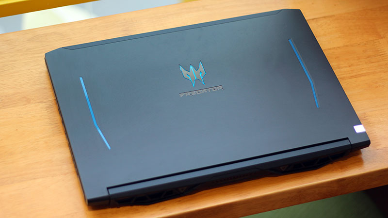 Review Laptop Acer Predator Helios 300 (2020)