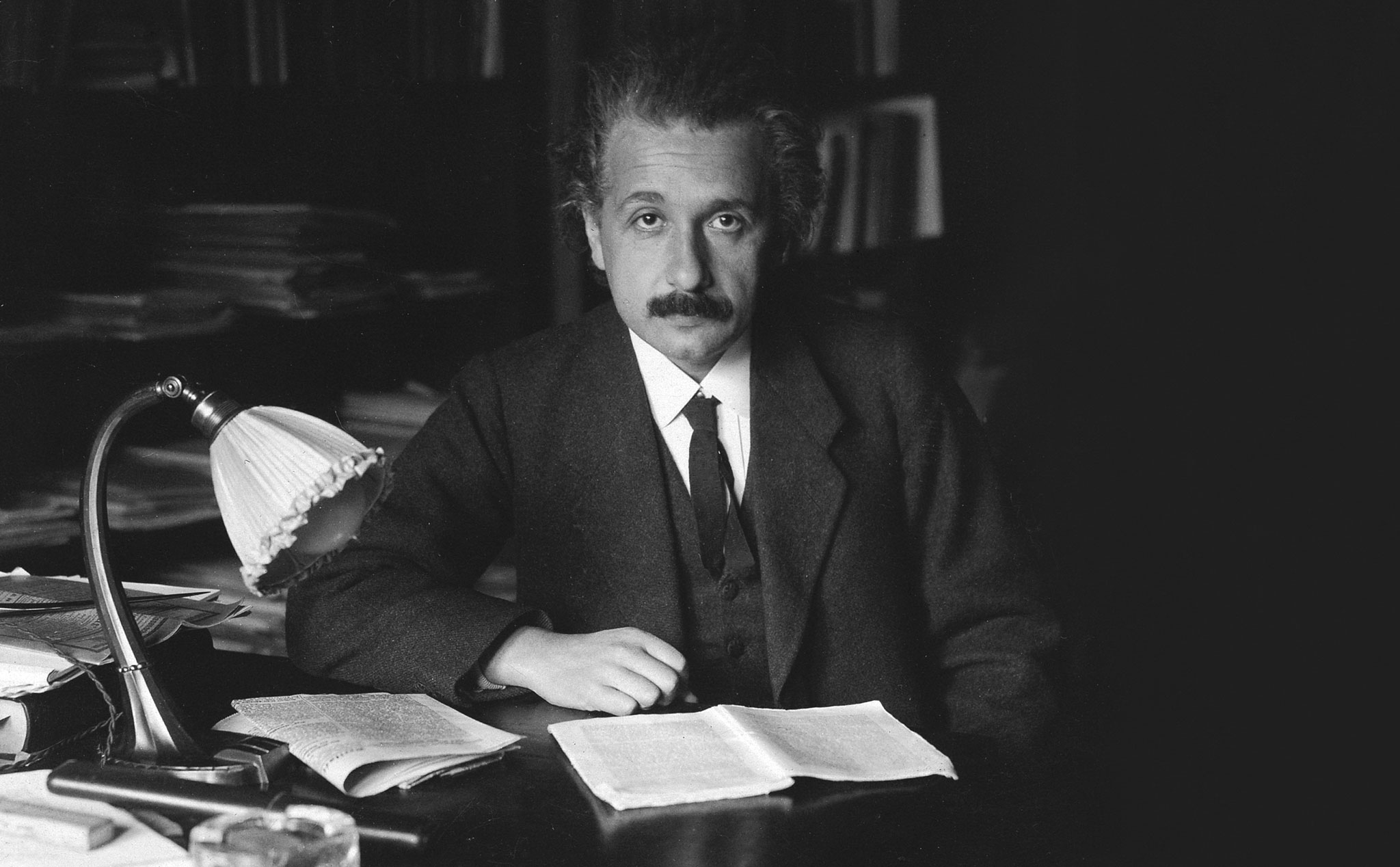 7 công trình đã làm thay đổi thế giới của Einstein