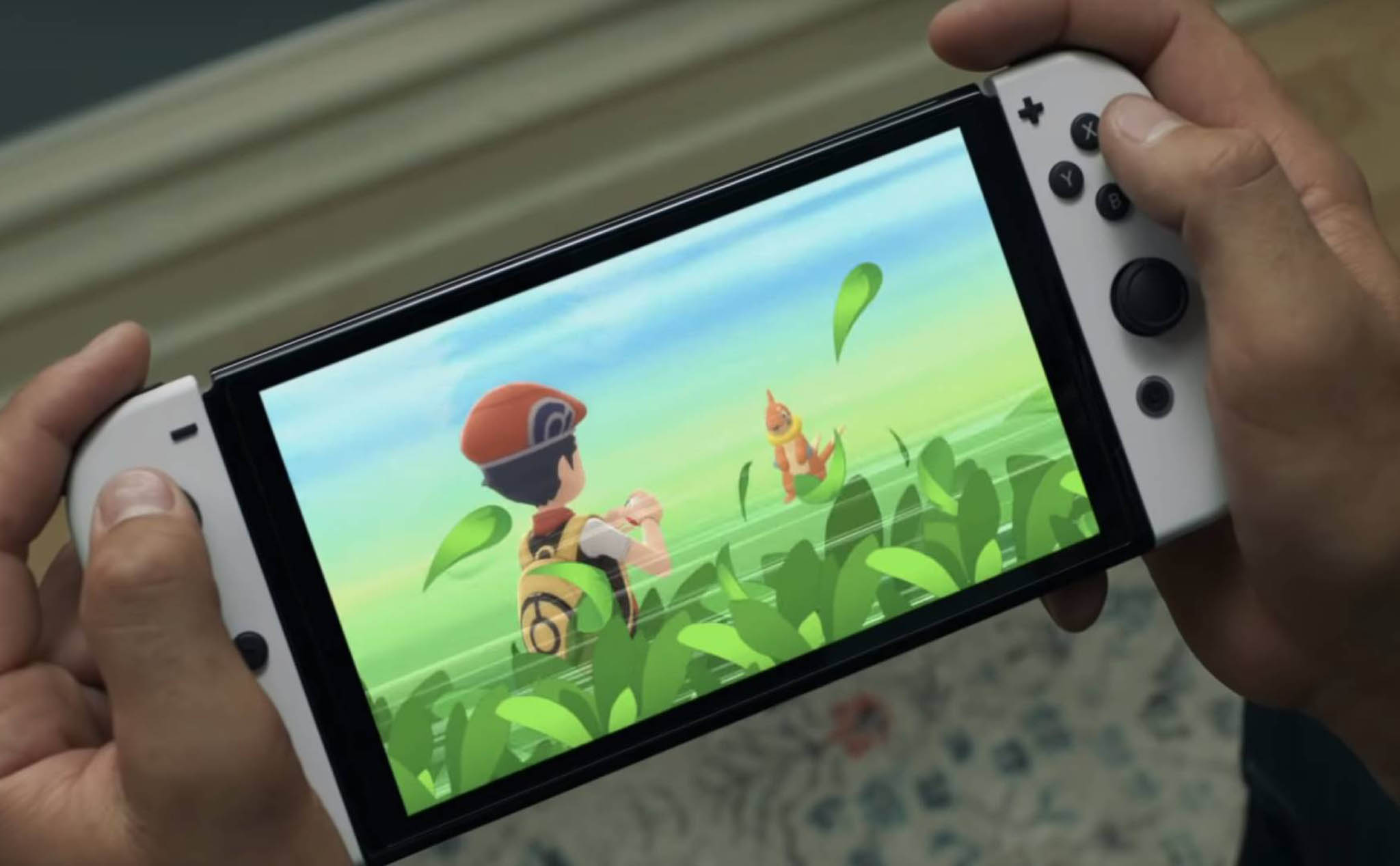 Nintendo khuyến cáo: Mua máy Switch màn OLED, đừng bóc miếng dán bảo vệ màn hình