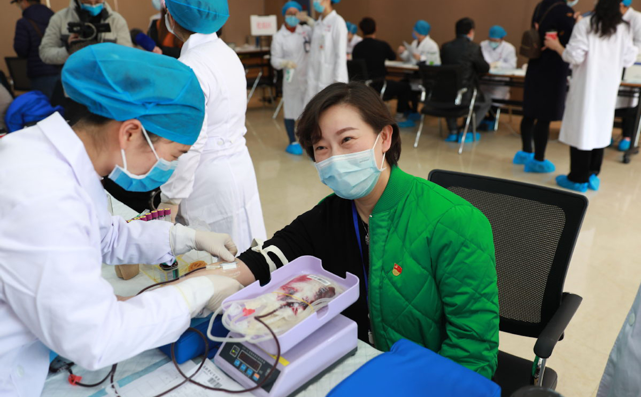 Để điều tra nguồn gốc COVID-19, Trung Quốc sẽ xét nghiệm hàng chục nghìn mẫu máu ở Vũ Hán