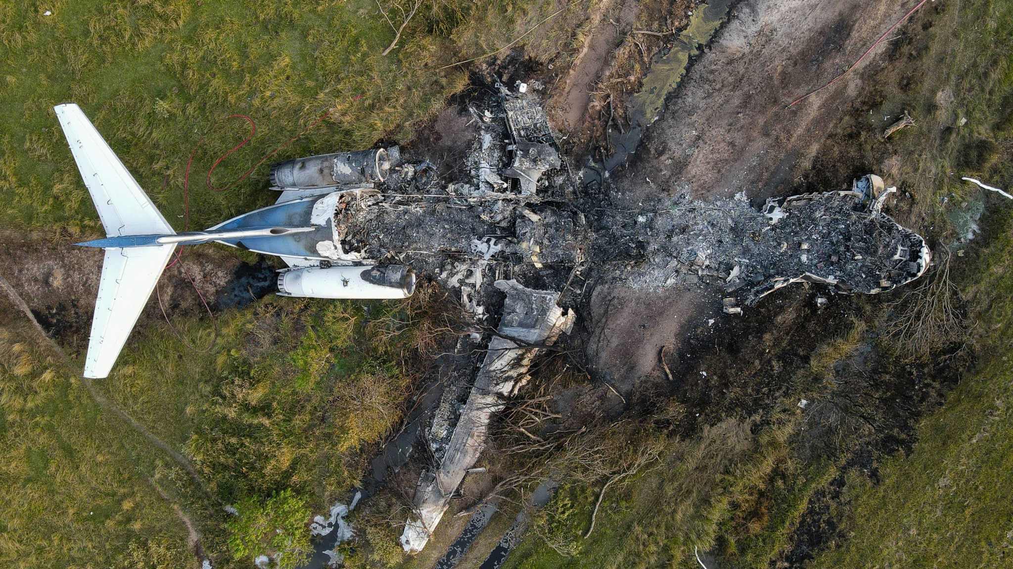 026 MD-87 crash.jpg