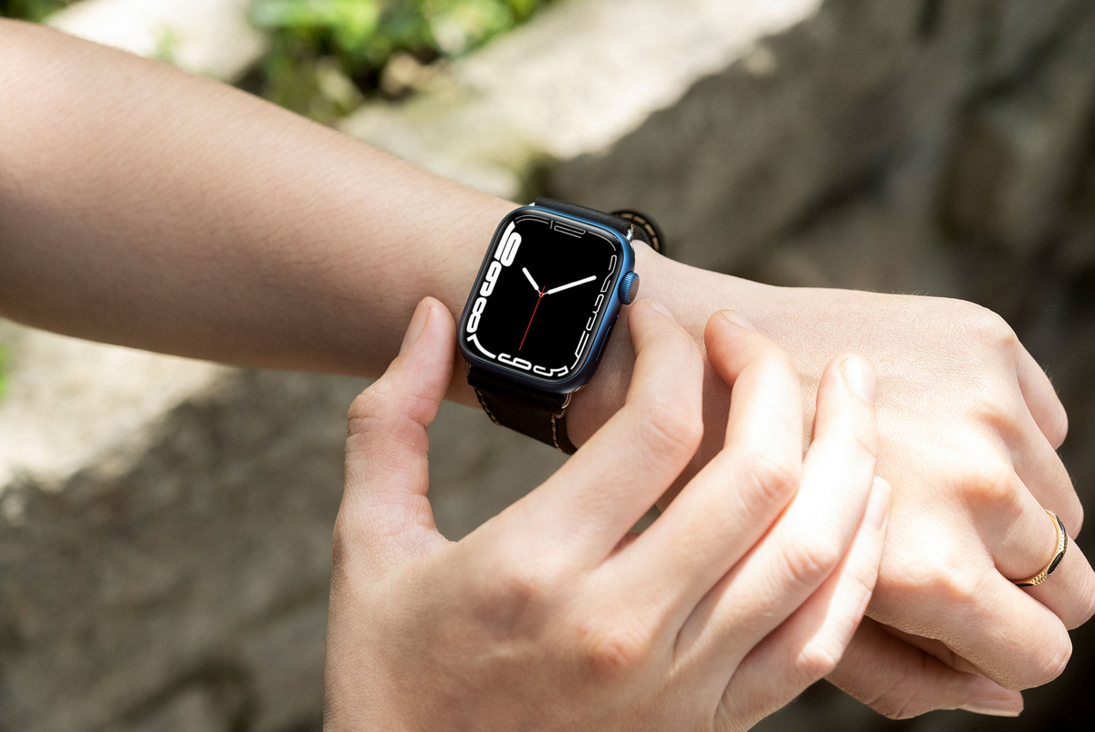Apple Watch series  7 vừa ra mắt là có dây SEN liền