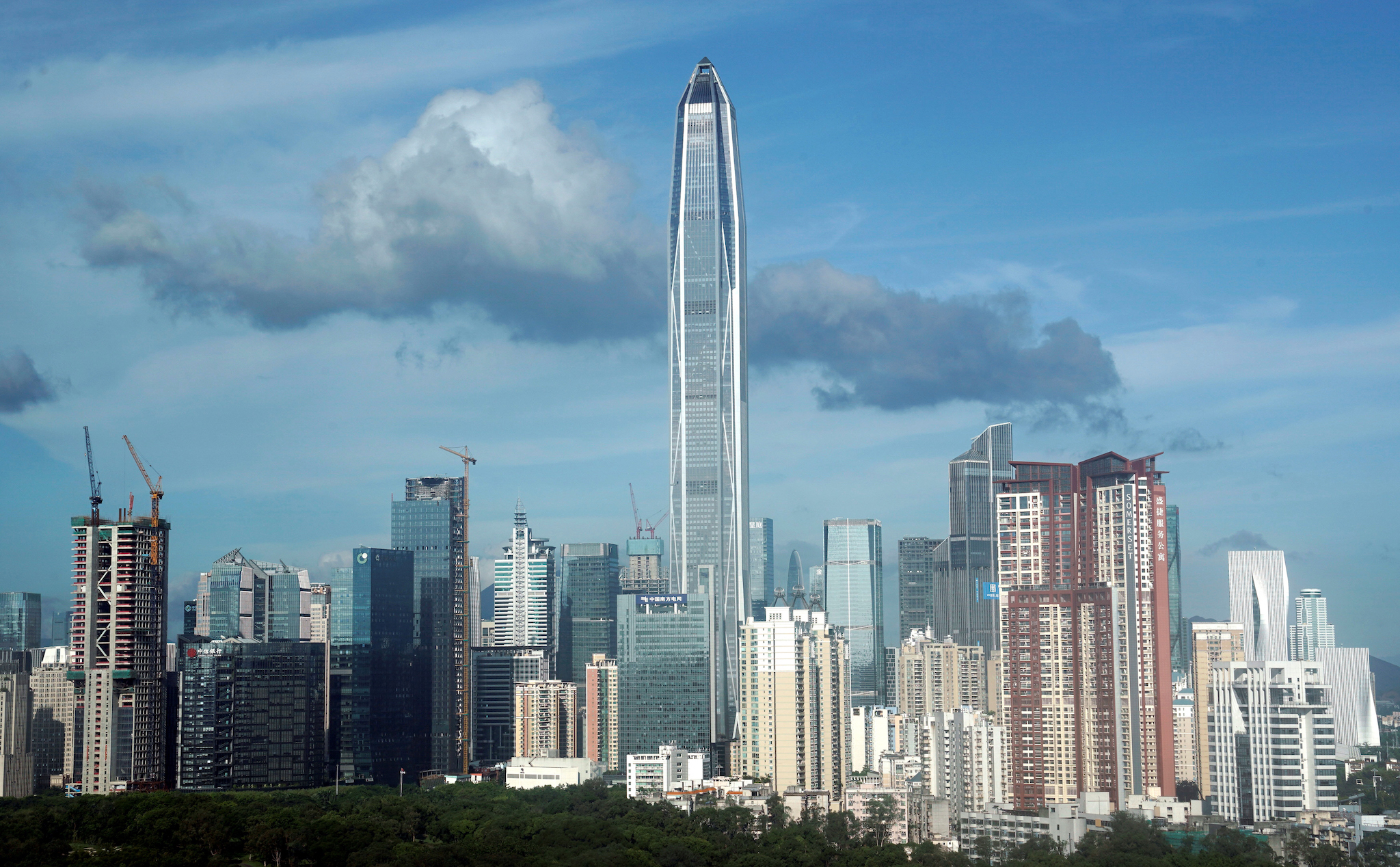 Nhằm ngăn chặn các dự án phù phiếm, Trung Quốc hạn chế xây nhà chọc trời ở các thành phố nhỏ