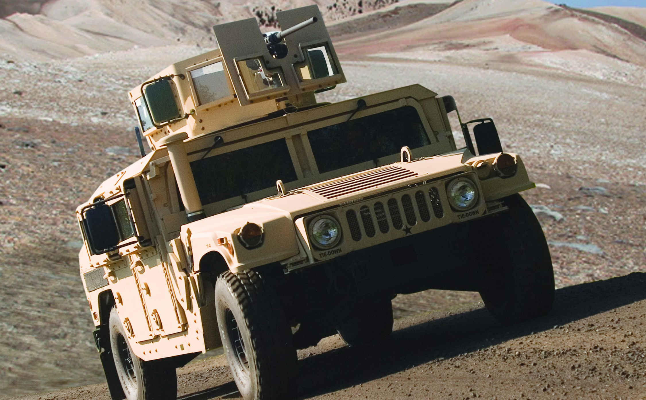 Humvee đang được phát triển phiên bản hybrid với hệ thống truyền động điện của QinetiQ