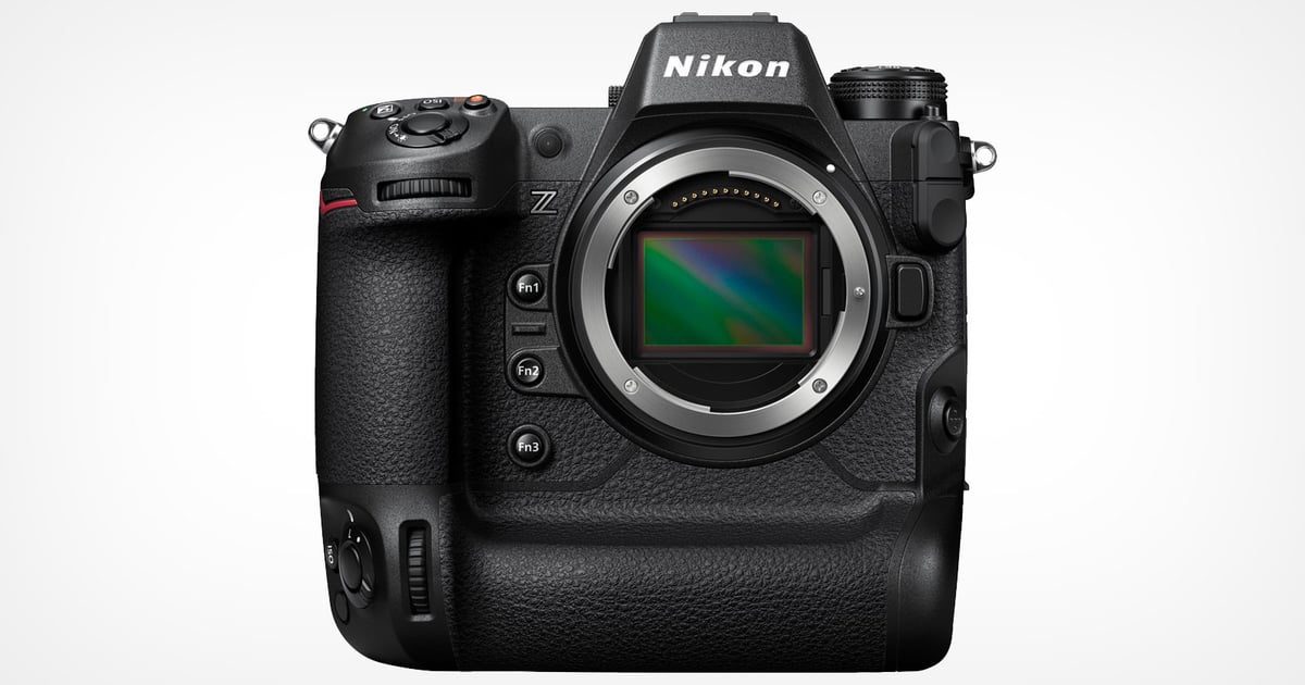 Nikon Z9 thấy nói bán 140 triệu ở Việt Nam.