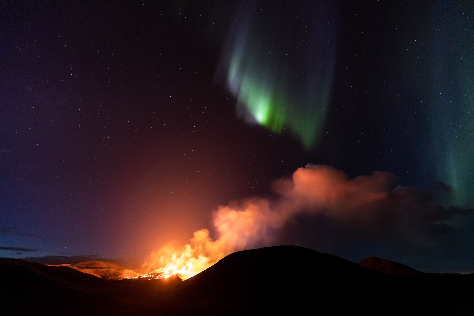 Northern-Lights-and-volcano-Iceland.jpg