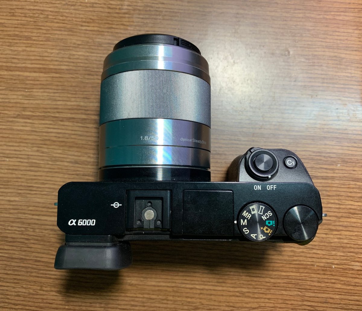 Review về máy ảnh Sony A6000 của mình