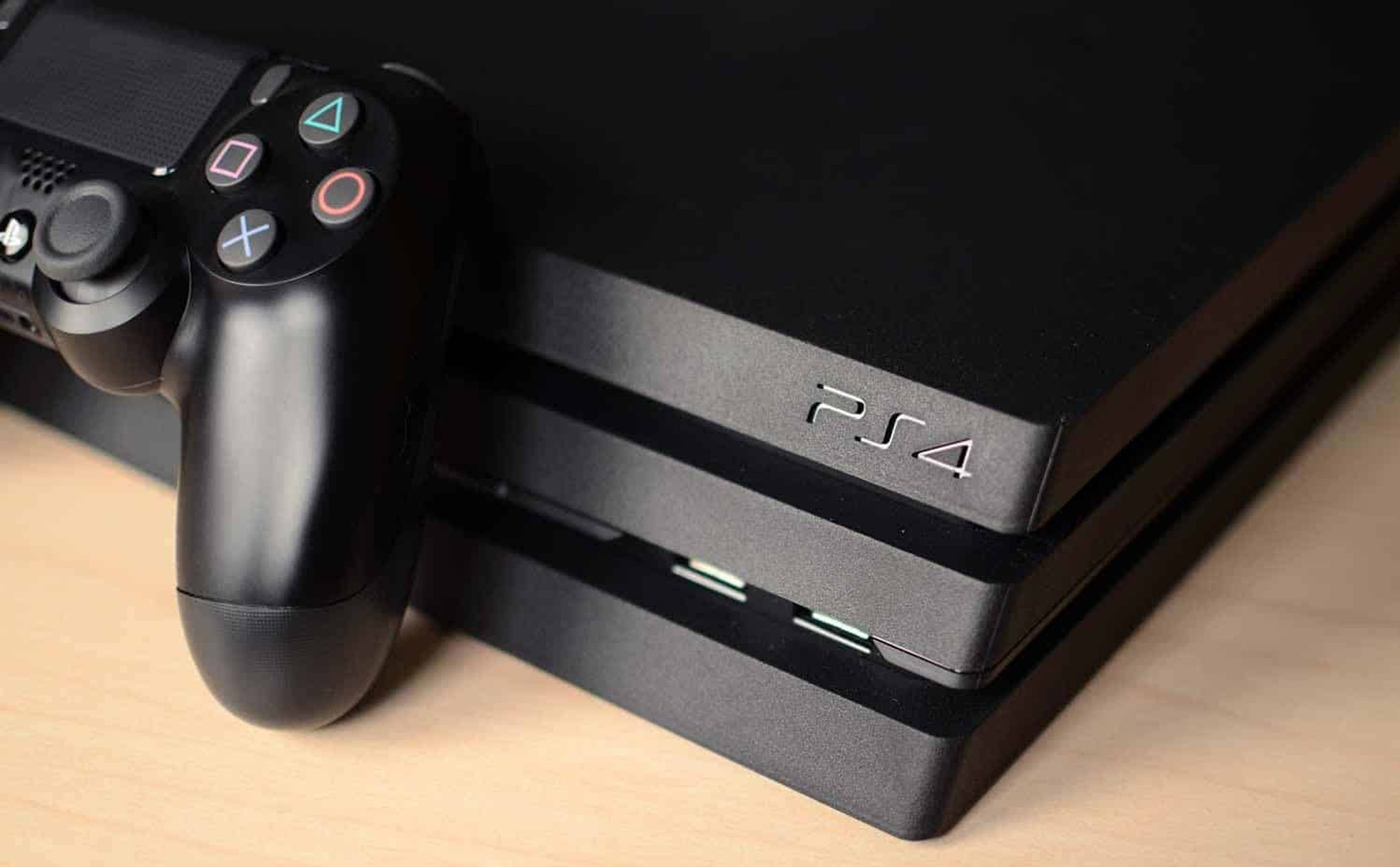 Sản xuất không đủ PS5, Sony phải tiếp tục sản xuất PS4 để phục vụ thị trường