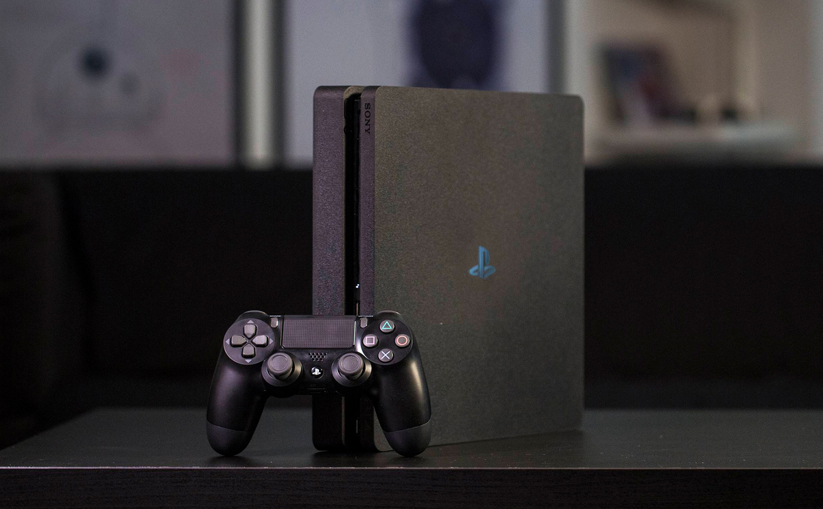 Sony hoãn ngày khai tử PlayStation 4
