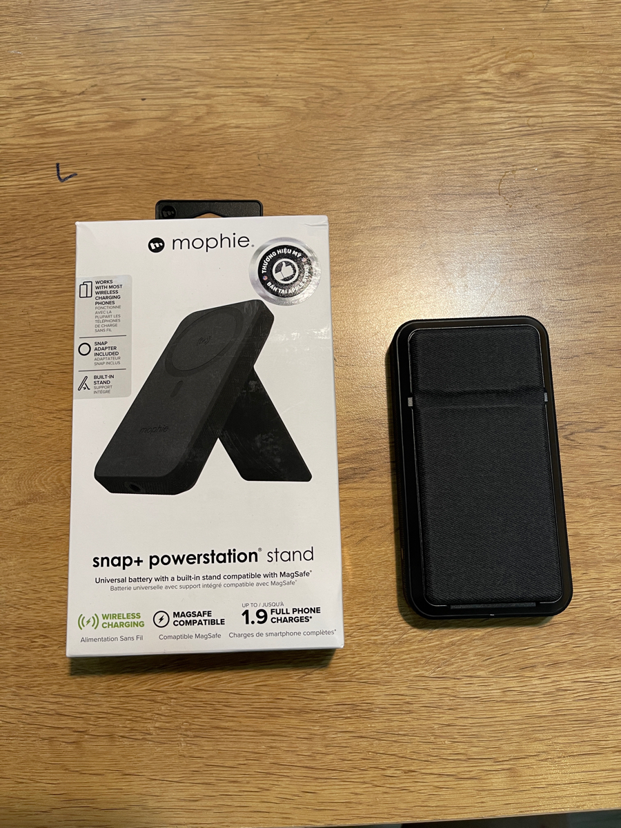 Review Sạc dự phòng Magsafe Mophie Snap+ Power Station Stand