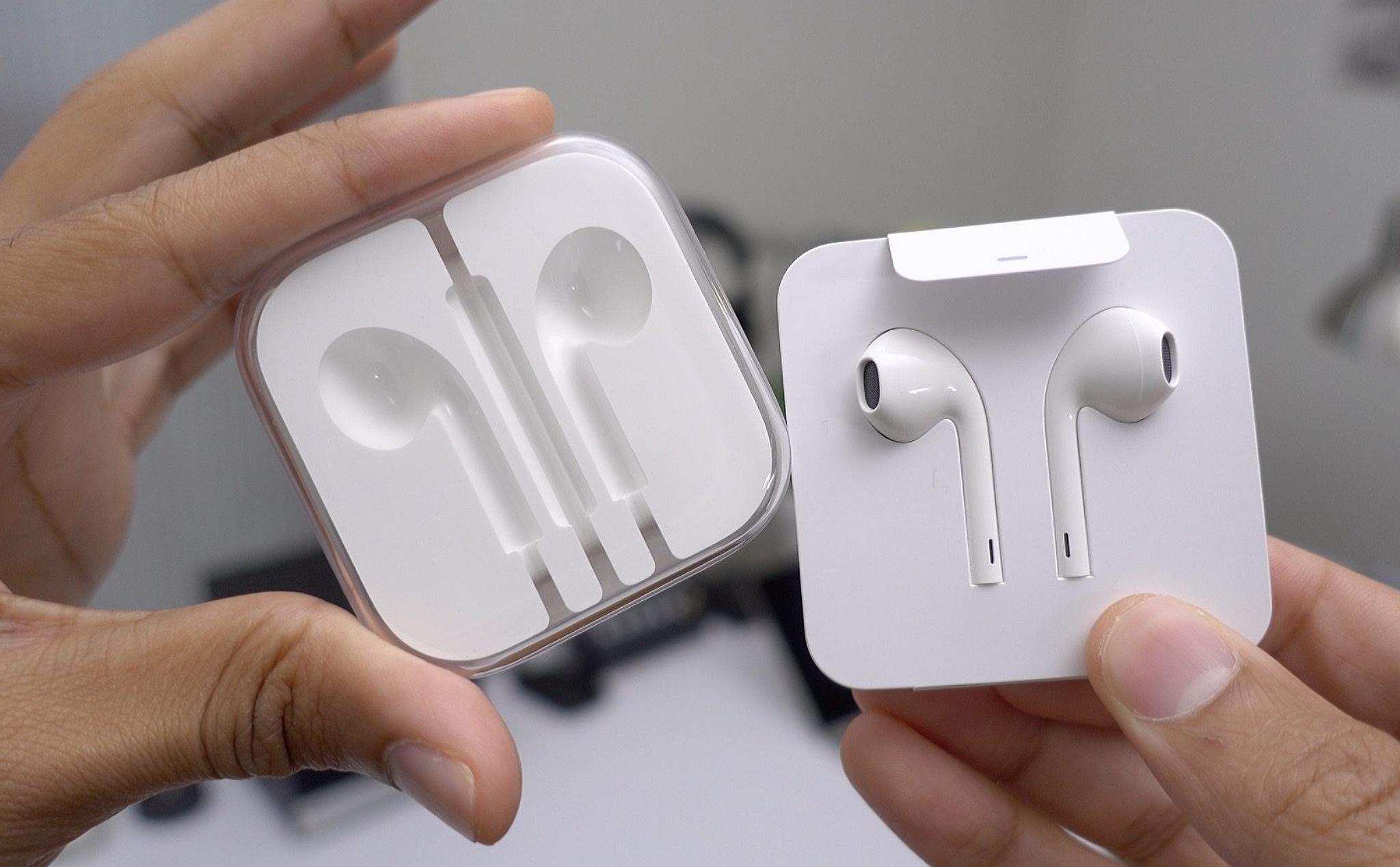iPhone bán ra tại Pháp không còn buộc phải kèm theo tai nghe EarPods nữa