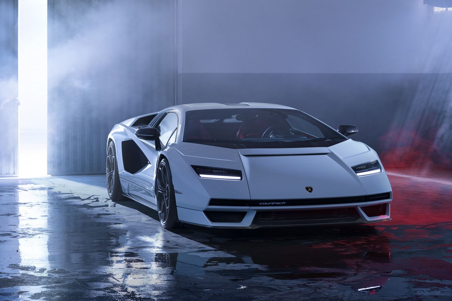 Lamborghini sẽ không sản xuất xe thuần xăng từ 2023