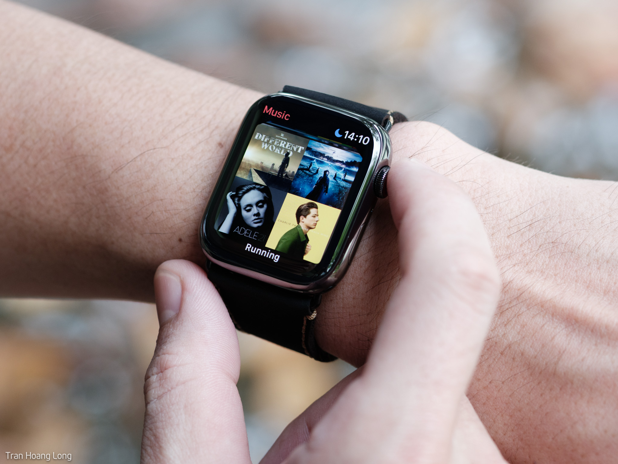 Apple phát hành watchOS 8.4, mời anh em đeo Apple Watch cập nhật