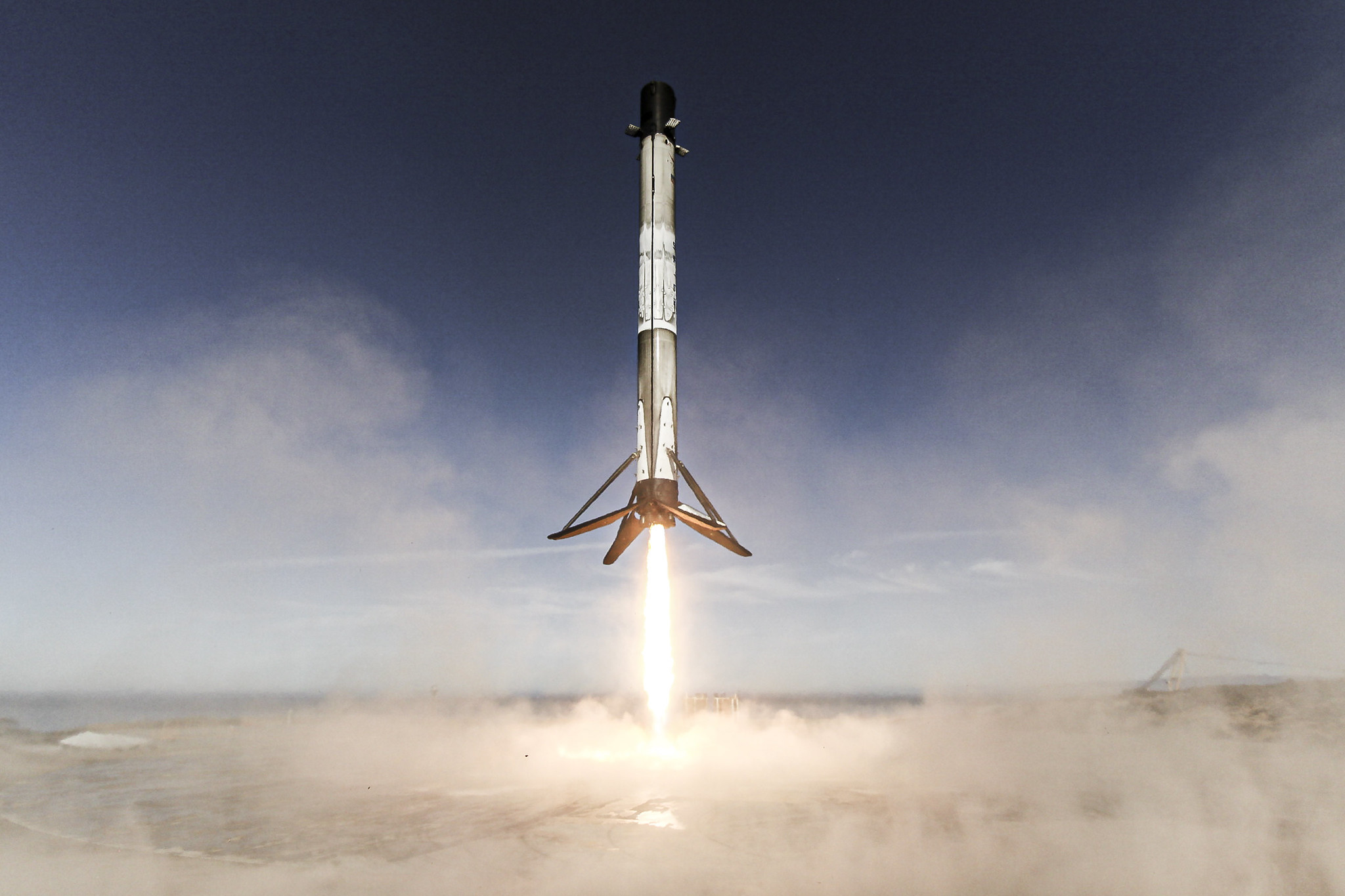 Tên Lửa Falcon 9 Của SpaceX đã Thực Hiện 112 Lần Phóng Thành Công Liên Tiếp