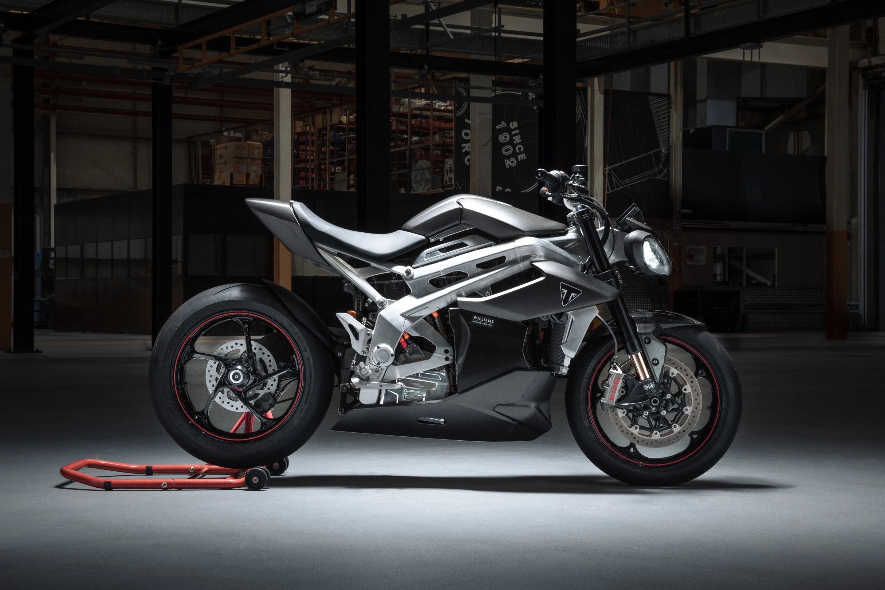 Triumph ra mắt mô tô điện TE-1, thiết kế cực ngầu, công suất 174 mã lực