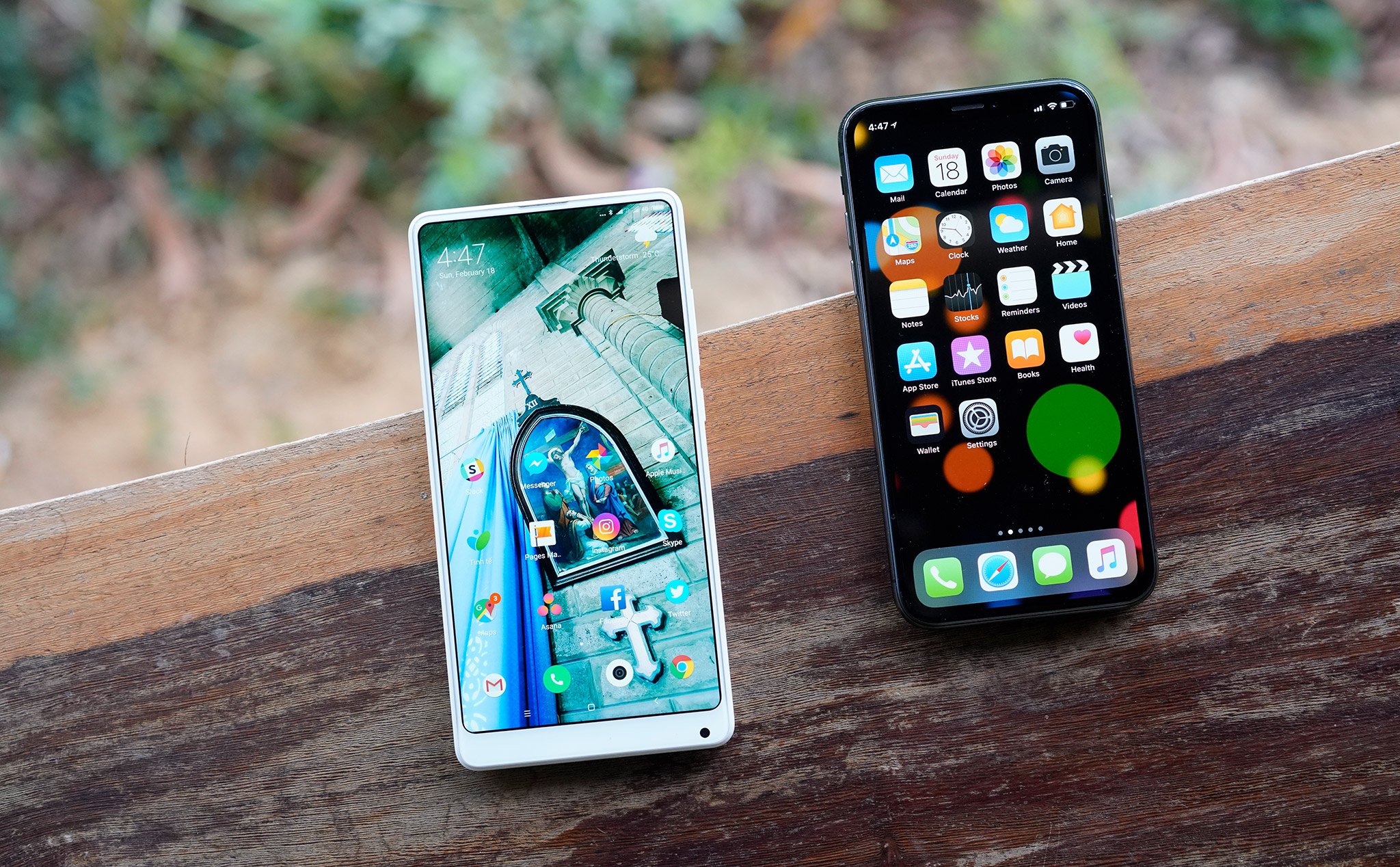 Anh em dùng iPhone, Android hay cả hai?