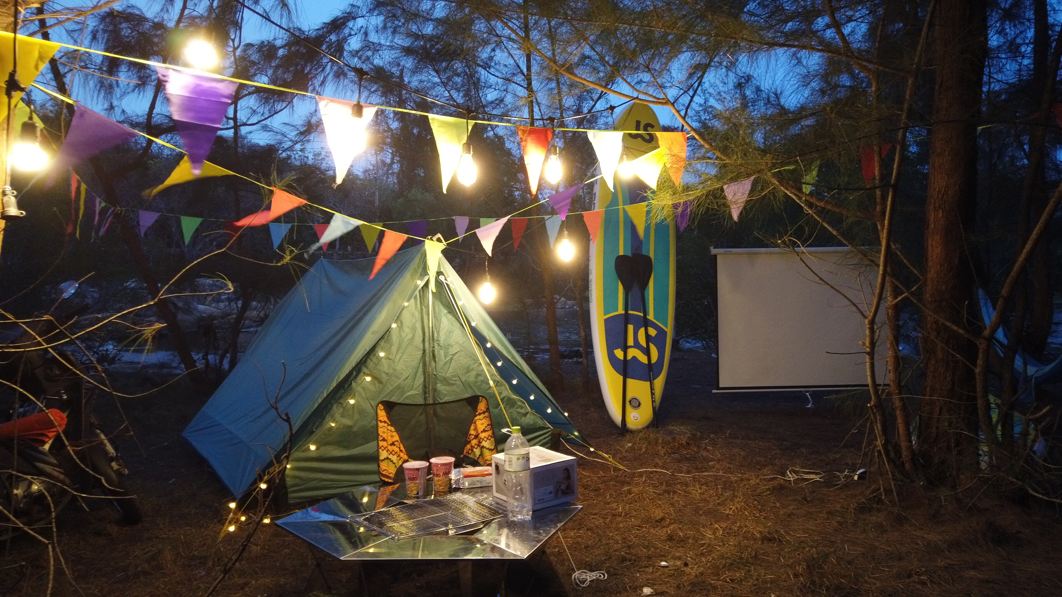Review tour cắm trại trọn gói ở biển Hồ Cốc.