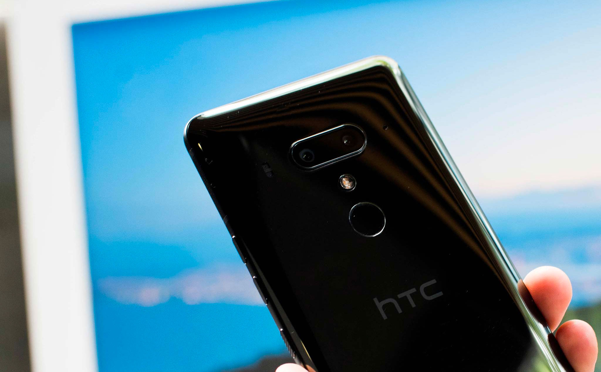 HTC sẽ sớm tung ra "metaverse phone" vào tháng 4/2022?