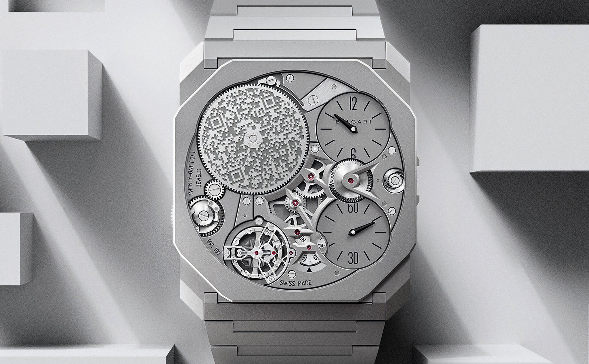 Bvlgari vừa phá kỷ lục của Piaget, tạo ra đồng hồ đeo tay mỏng nhất thế giới