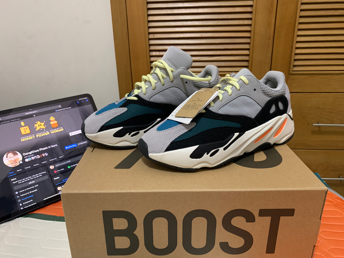 Đỉnh cao của Yeezy #700waverunner