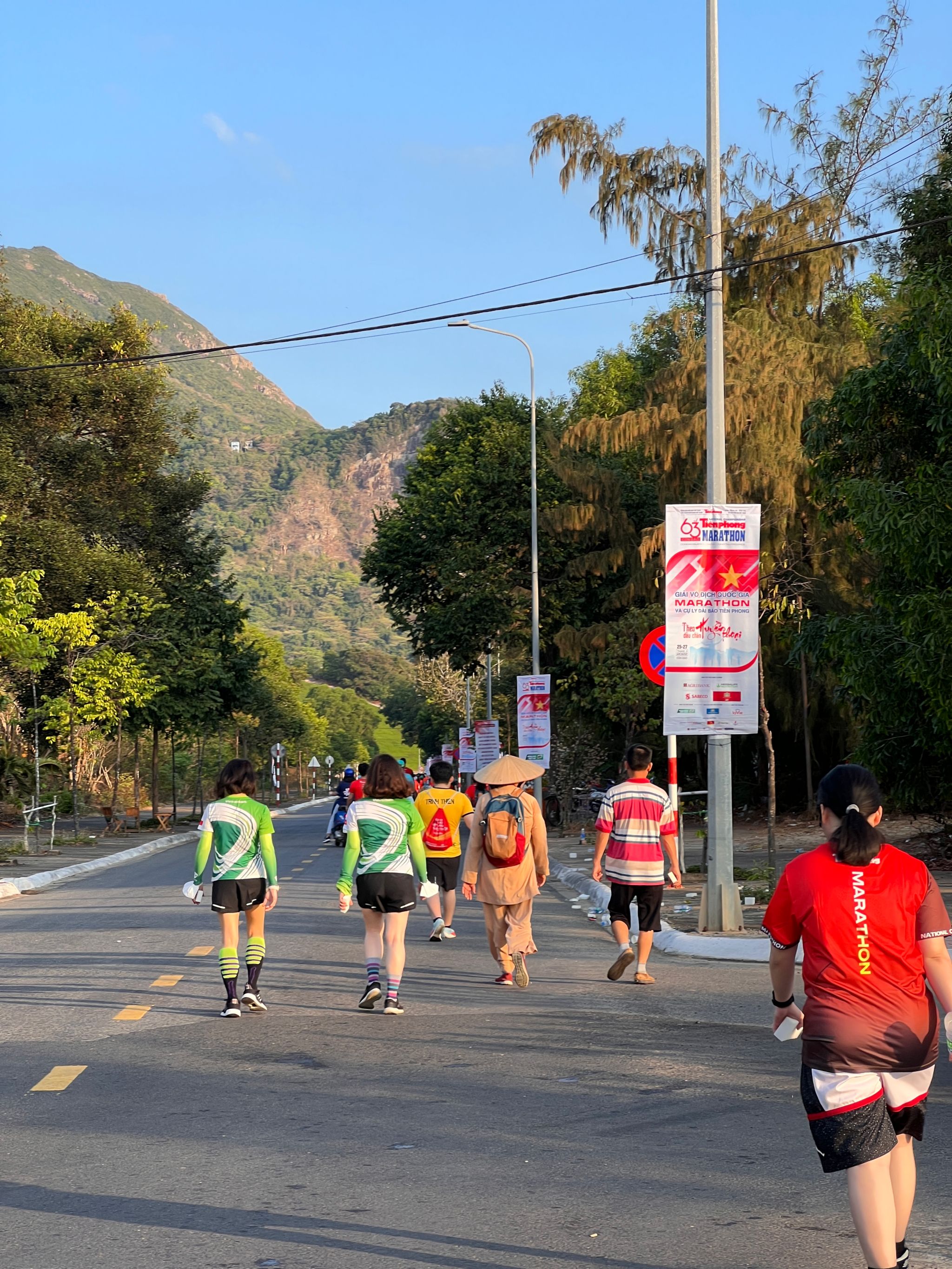 10km runners on the go.jpg